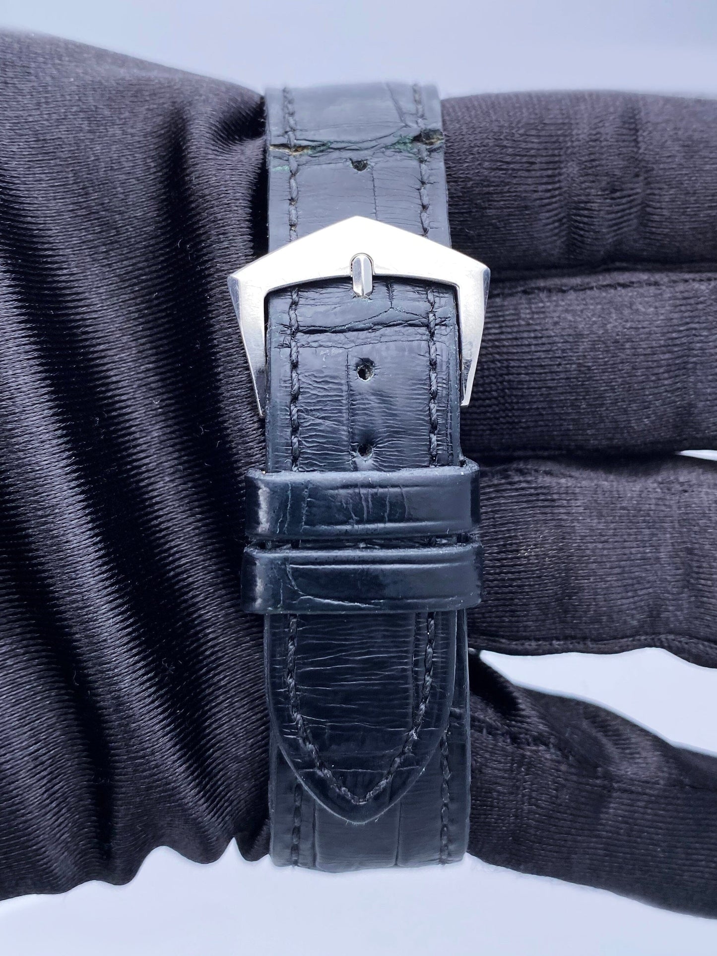 Patek Philippe 5196P-001 Silver Dial Platinum Mens Watch