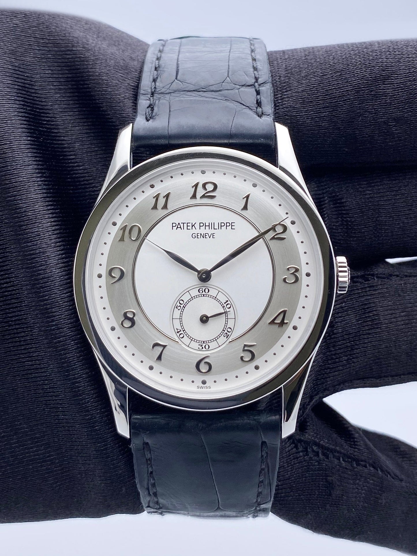 Patek Philippe 5196P-001 Silver Dial Platinum Mens Watch