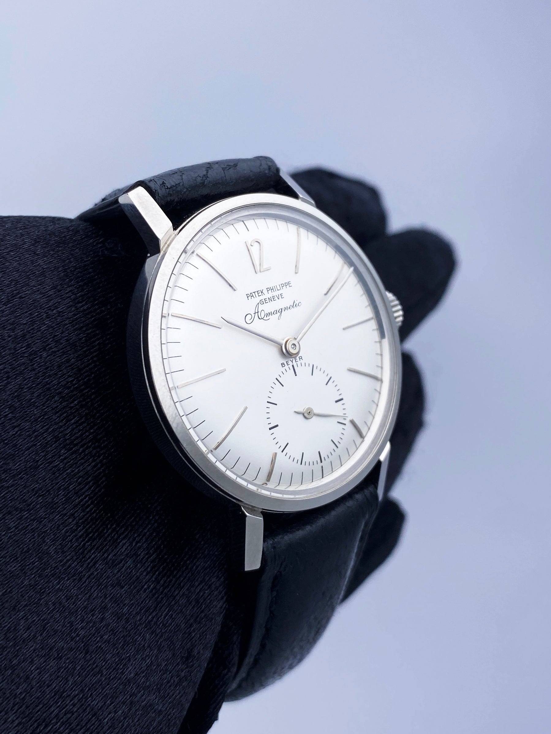 Patek Philippe Amagnetic 3417 Mens Watch With Archives – Phigora - Main Image