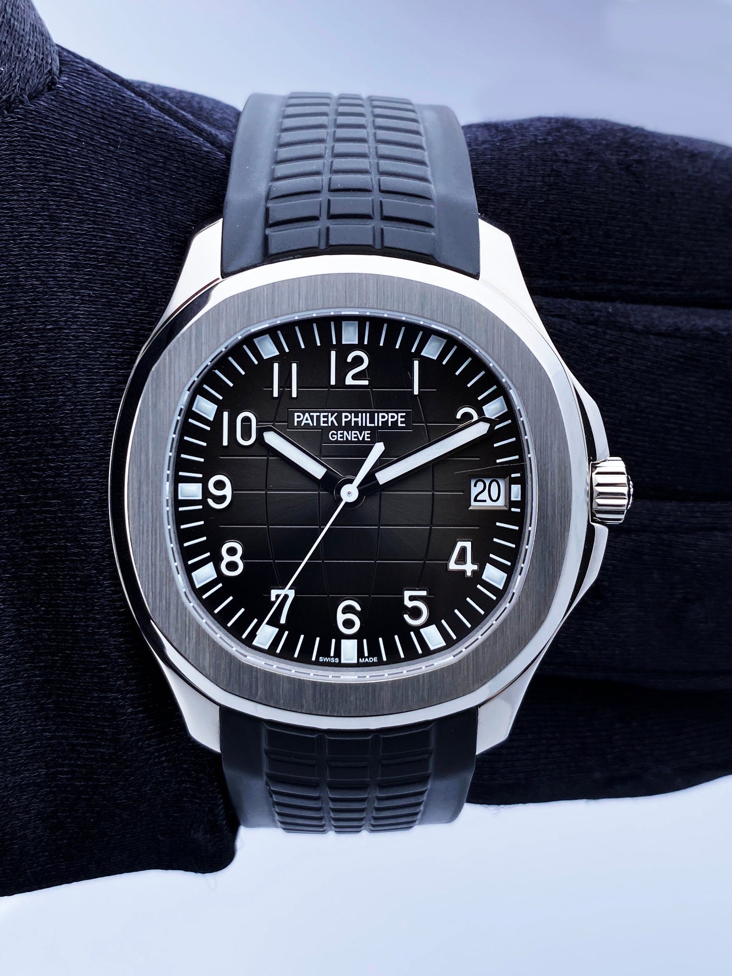 Patek Philippe Aquanaut 5167A-001 Black Dial Mens Watch - Virtual