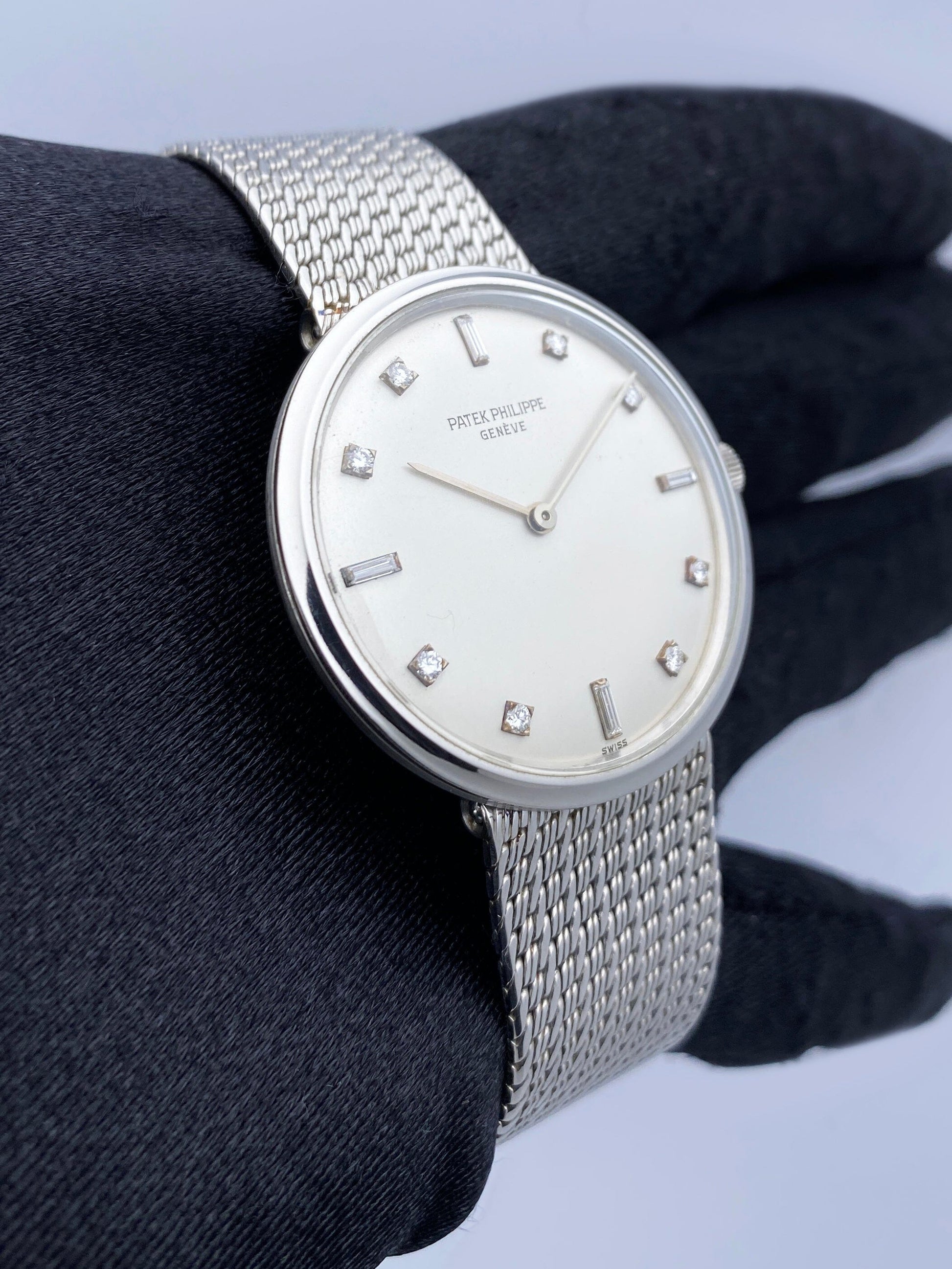 Patek Philippe Calatrava 2591 Diamond Dial Platinum Mens Watch - Watches