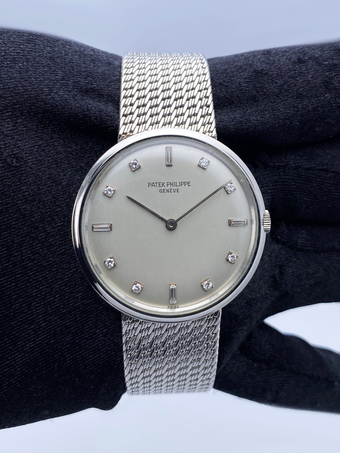 Patek Philippe Calatrava 2591 Diamond Dial Platinum Mens Watch - Watches