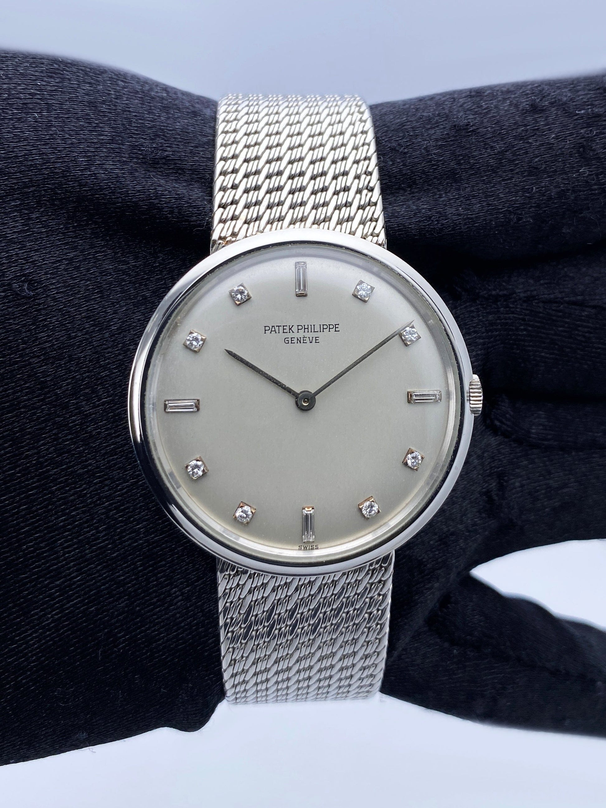 Patek Philippe Calatrava 2591 Diamond Dial Platinum Mens Watch - Watches