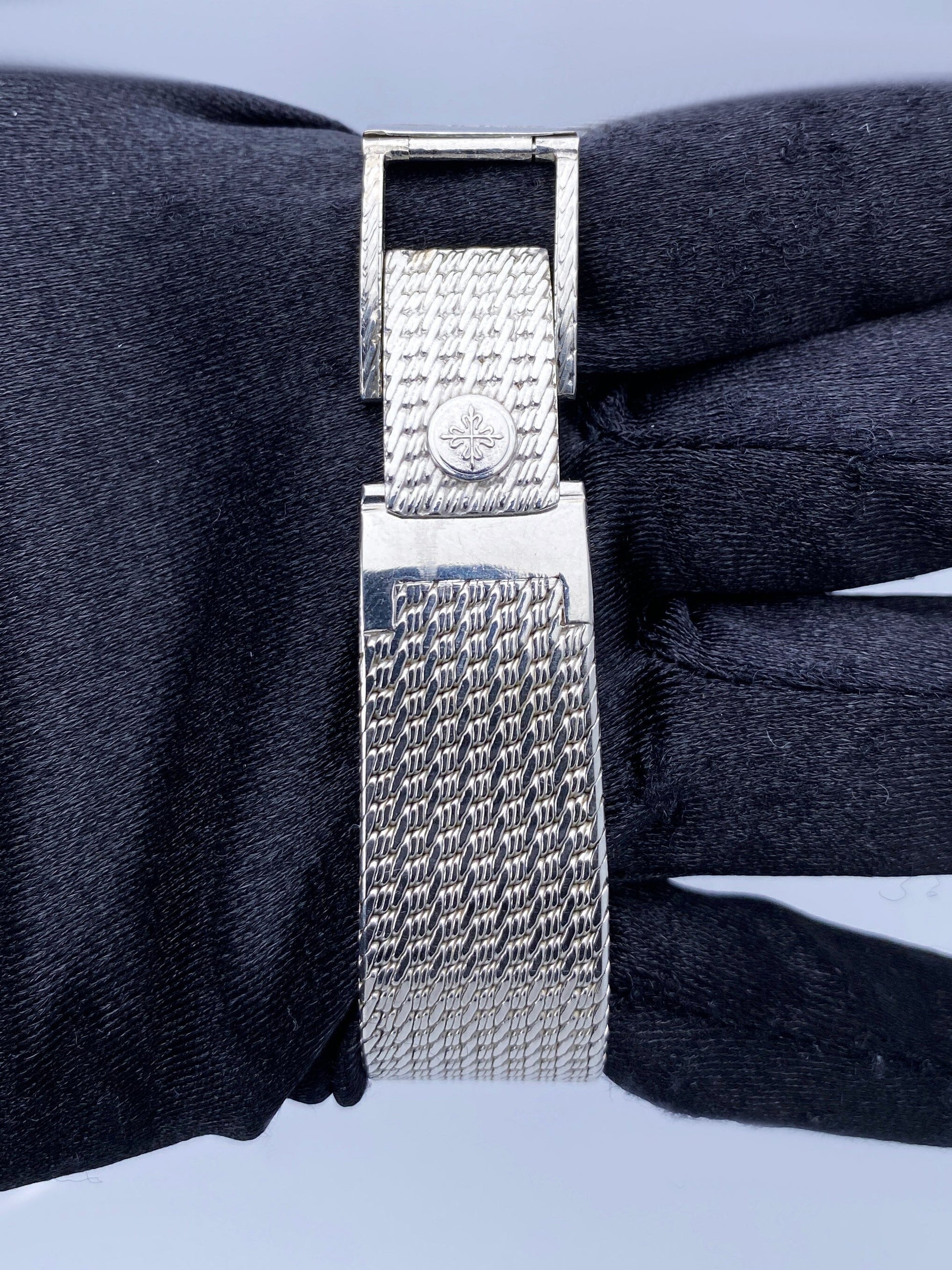 Patek Philippe Calatrava 2591 Diamond Dial Platinum Mens Watch - Watches