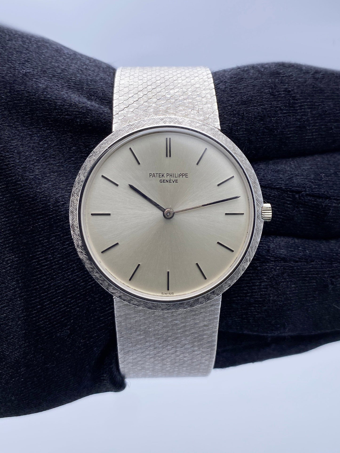 Patek Philippe Calatrava 3520D 18K White Gold Watch