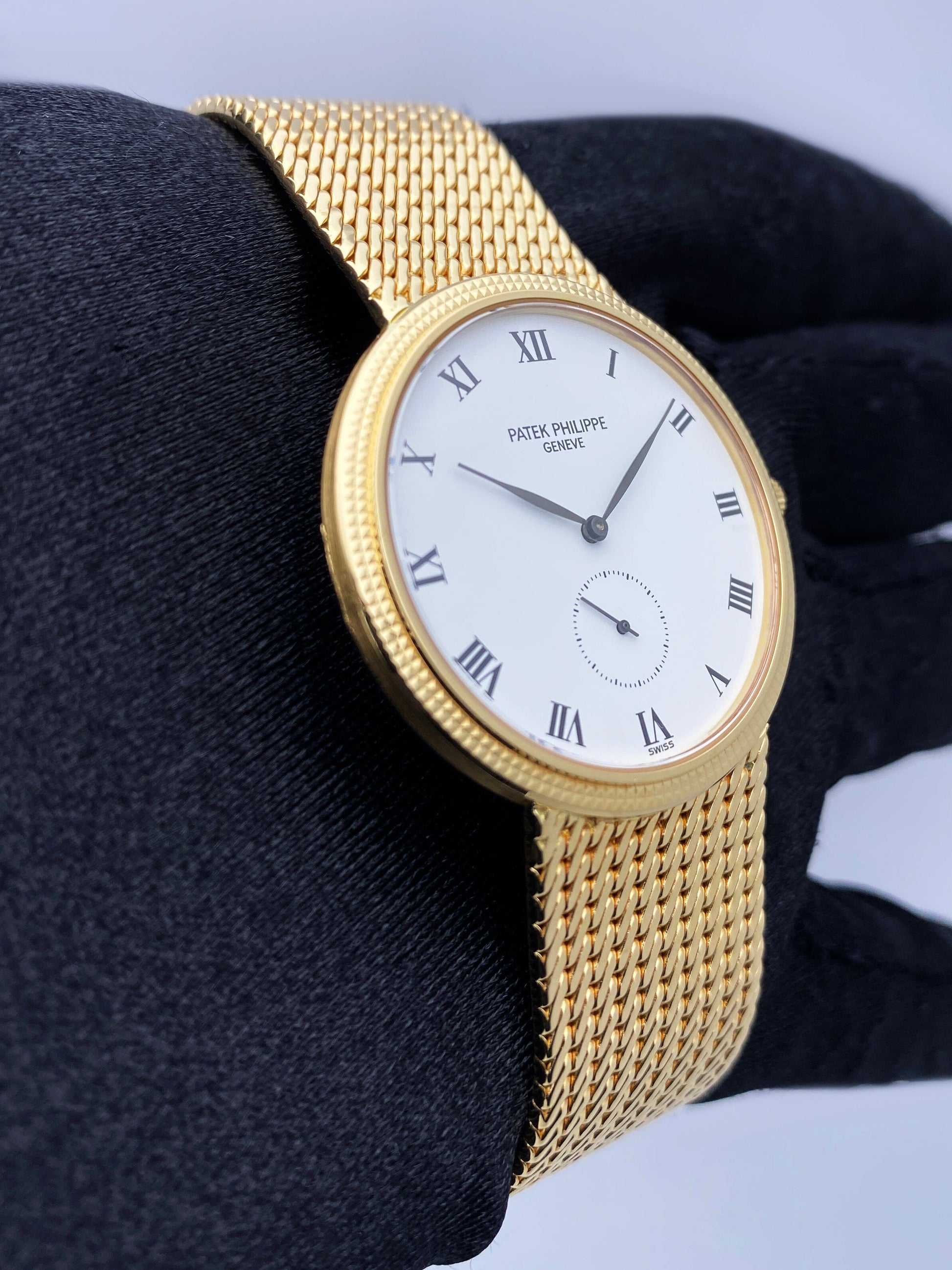 Patek Philippe Calatrava 3919J Mens Watch - Watches
