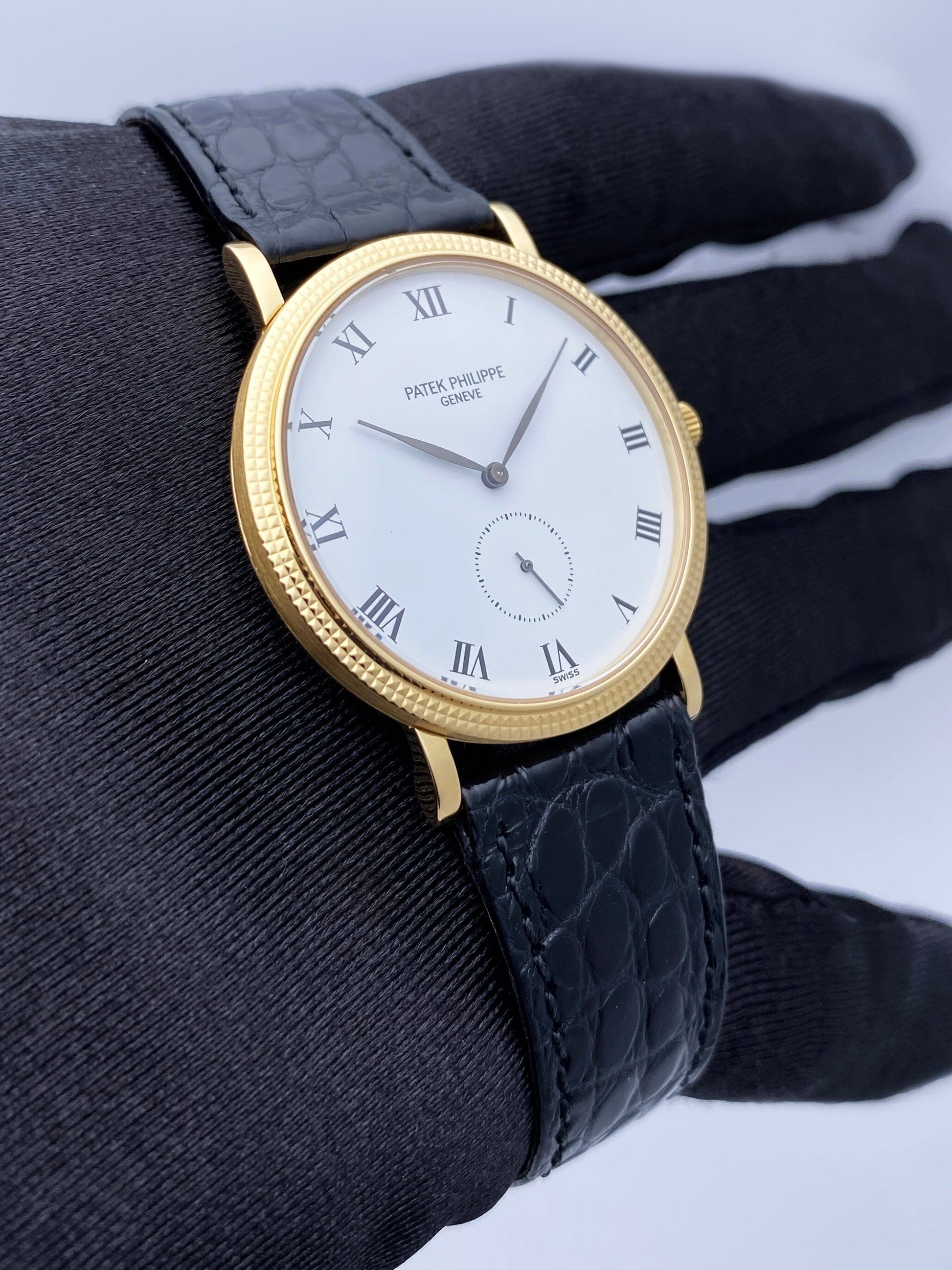 Patek Philippe Calatrava 3919R Mens Watch