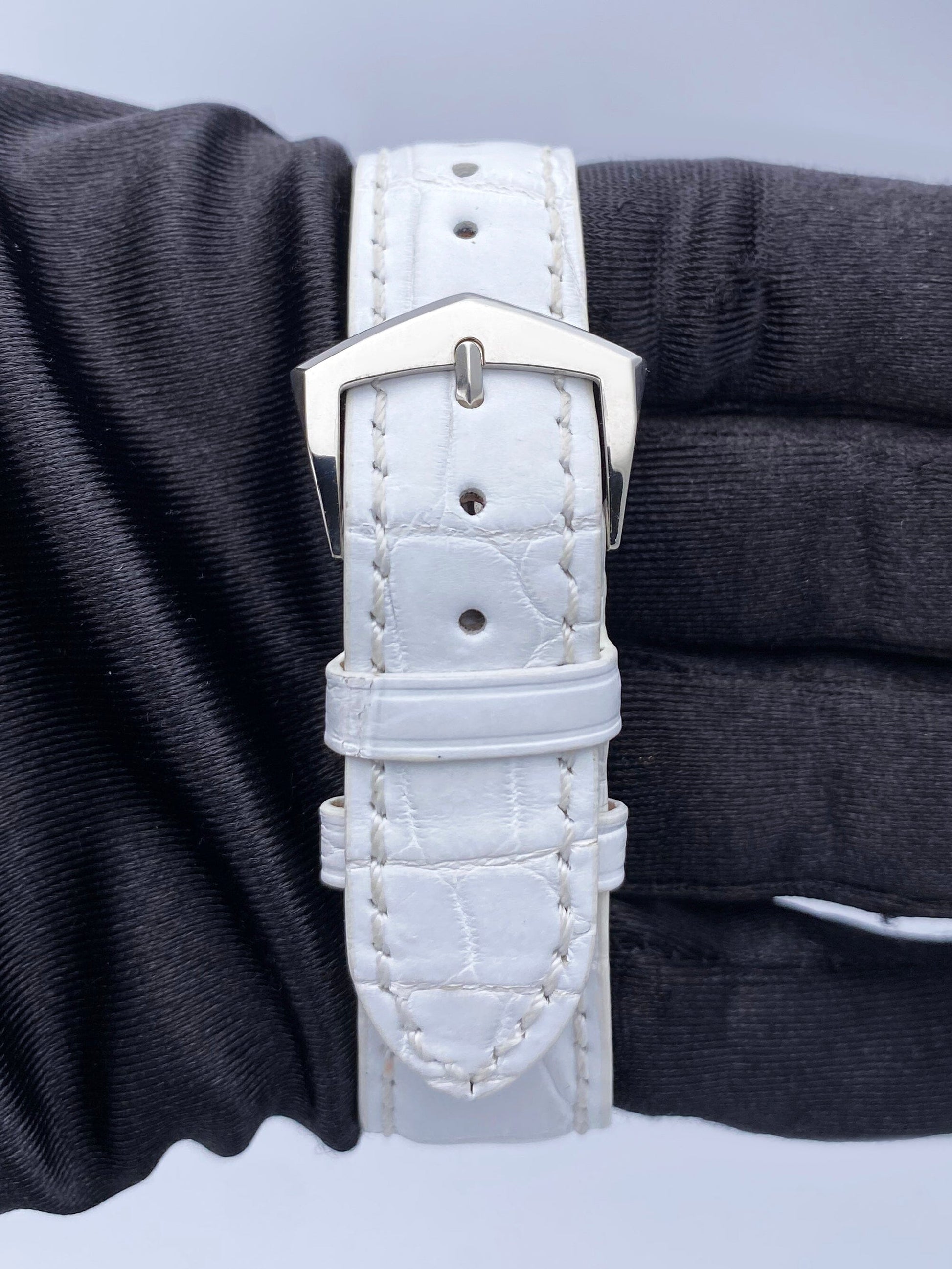 Patek Philippe Calatrava 5116G 18K White Gold Mens Watch