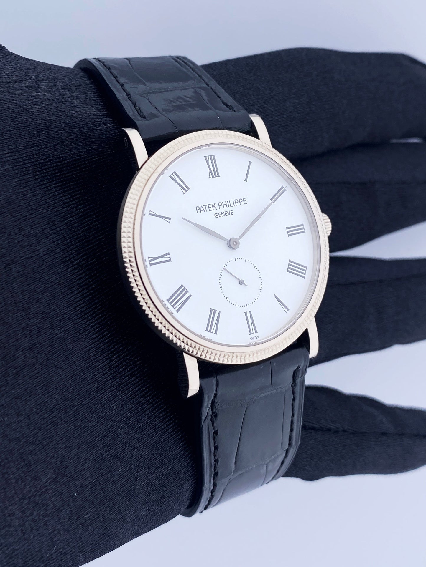 Patek Philippe Calatrava 5119G Mens Watch With Papers