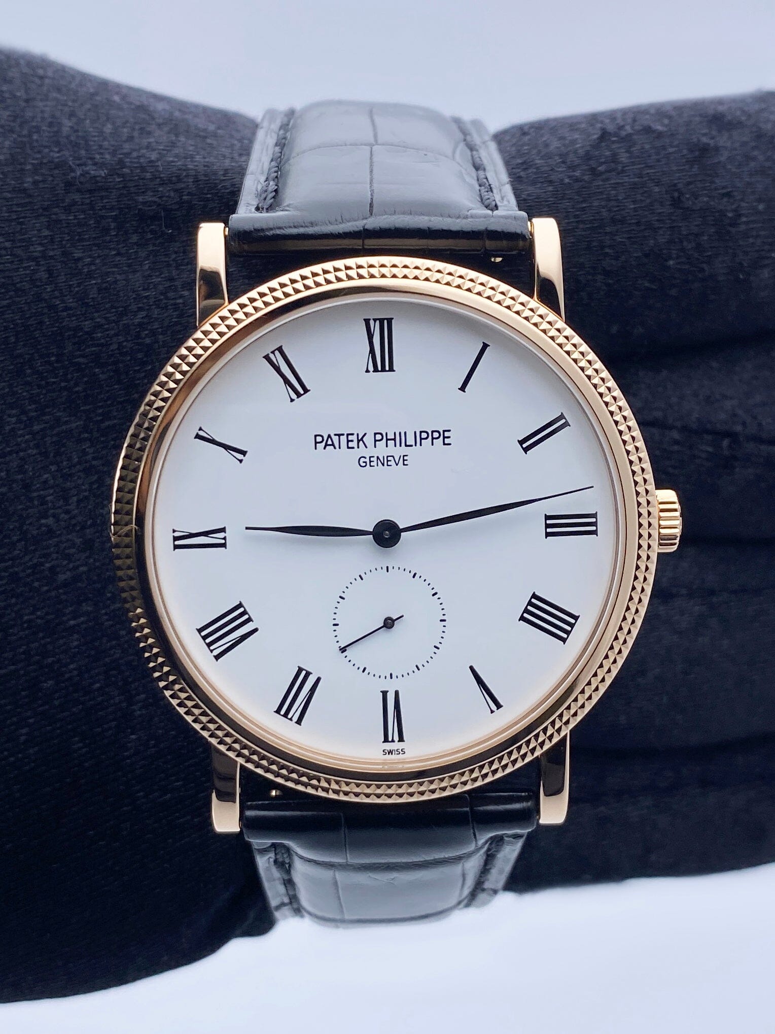 Patek Philippe Calatrava 5119R 18K Rose Gold Mens Watch With Archives - Wristwatch