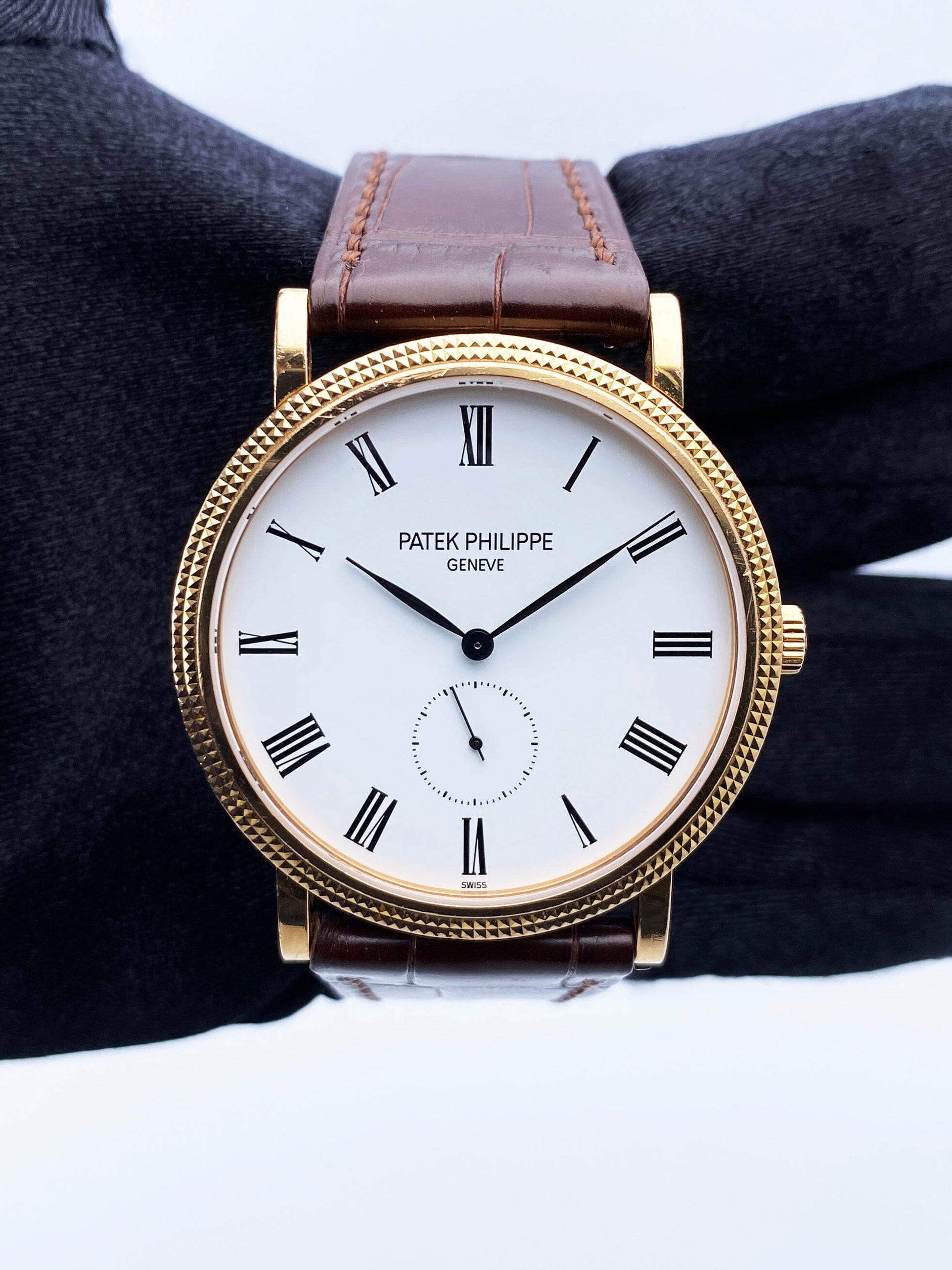 Patek Philippe Calatrava 5119R 18K Rose Gold Mens Watch Box Papers - Wristwatch