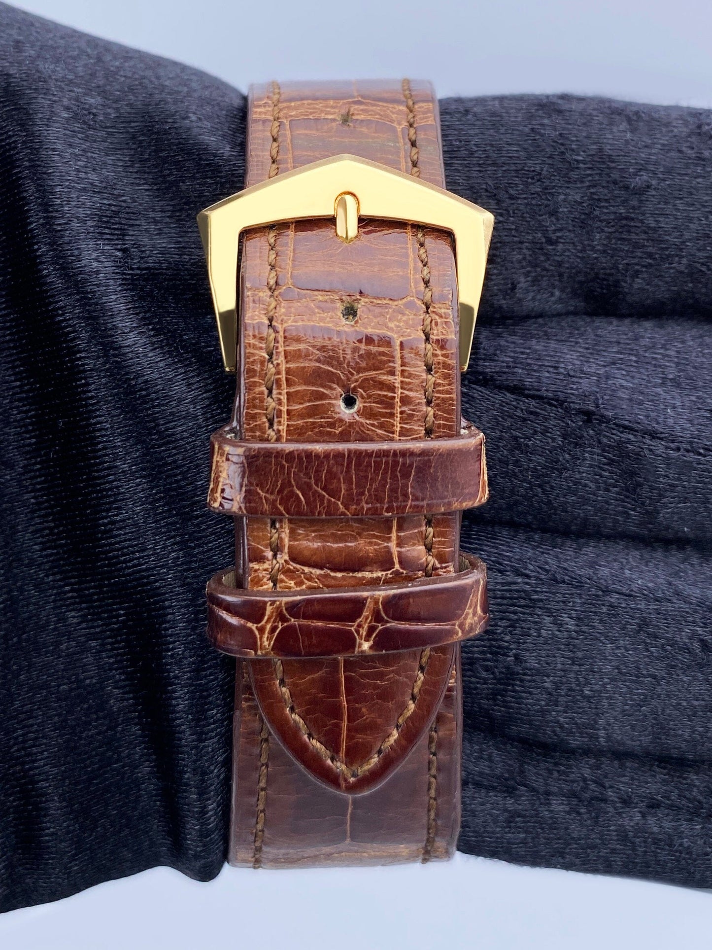 Patek Philippe Calatrava 5196J 18K Yellow Gold Mens Watch Box Papers - Virtual