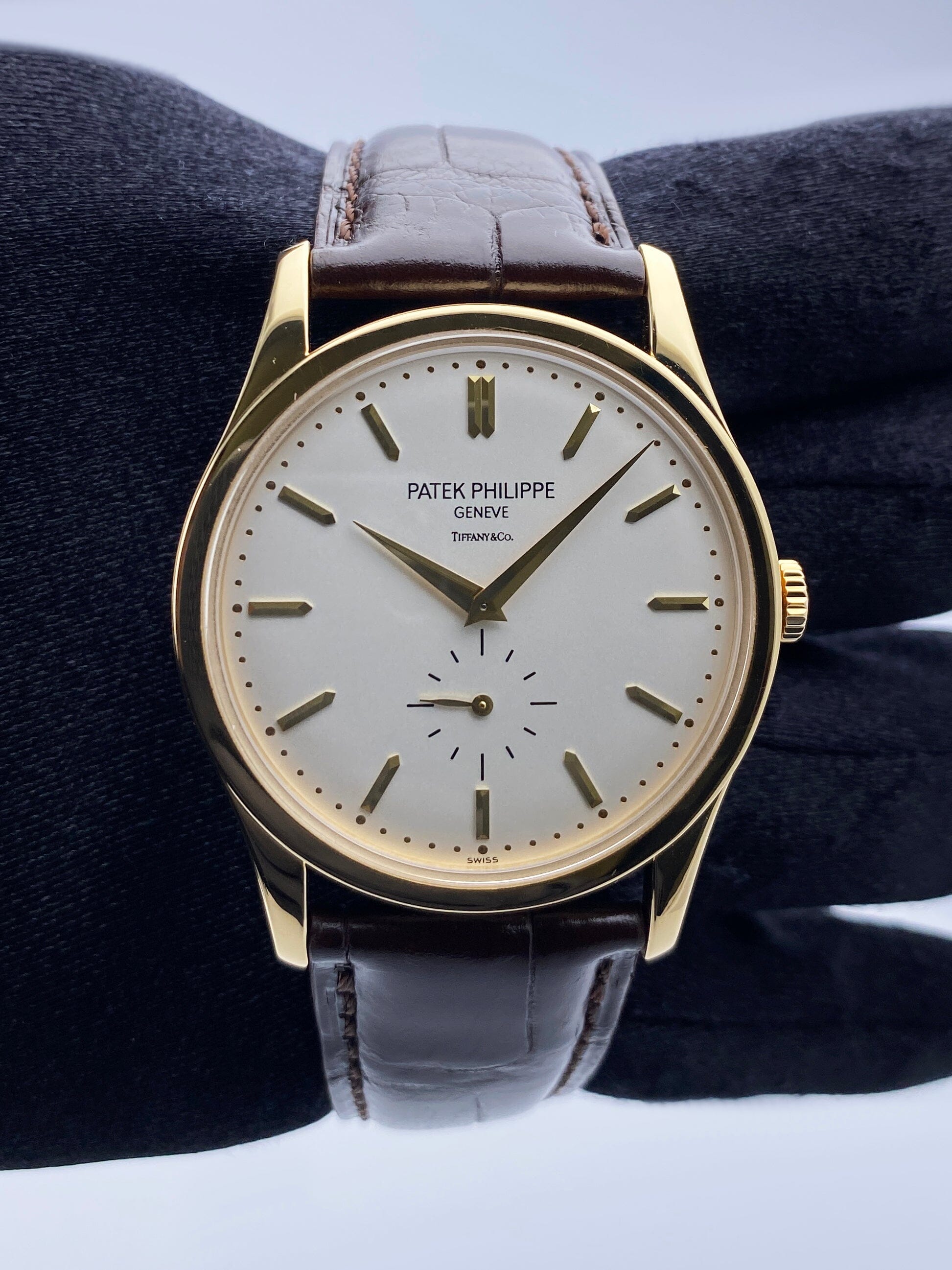 Patek Philippe Calatrava 5196J Tiffany Dial 18K Yellow Gold – Phigora