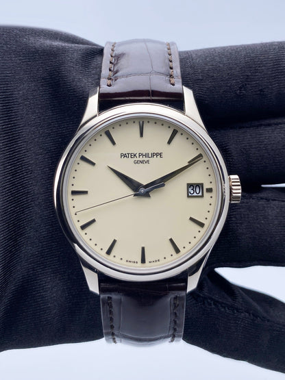 Patek Philippe Calatrava 5227G Ivory Dial Mens Watch Box Papers - Watches