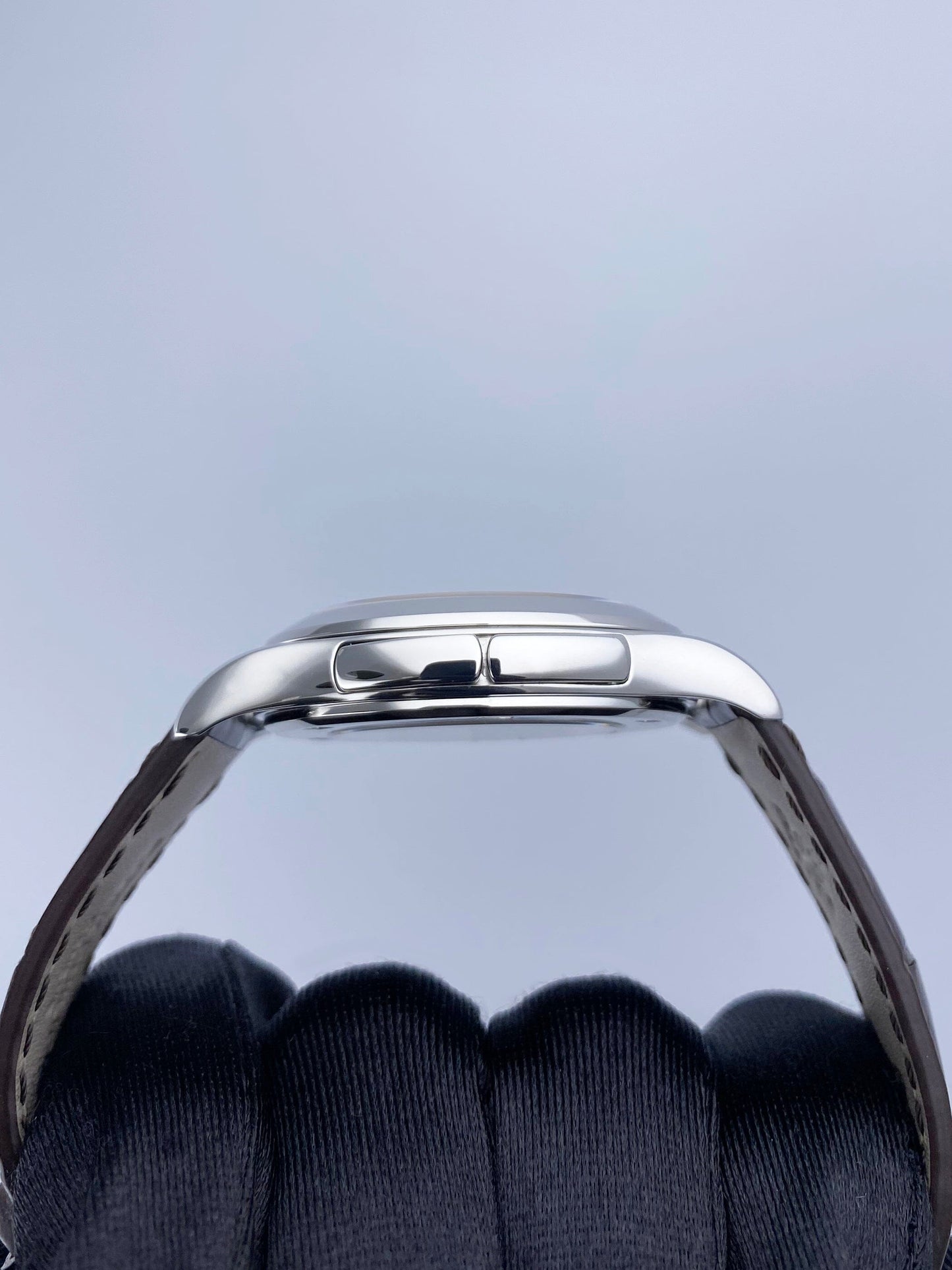 Patek Philippe Calatrava Travel Time 5134P Platinum Mens Watch