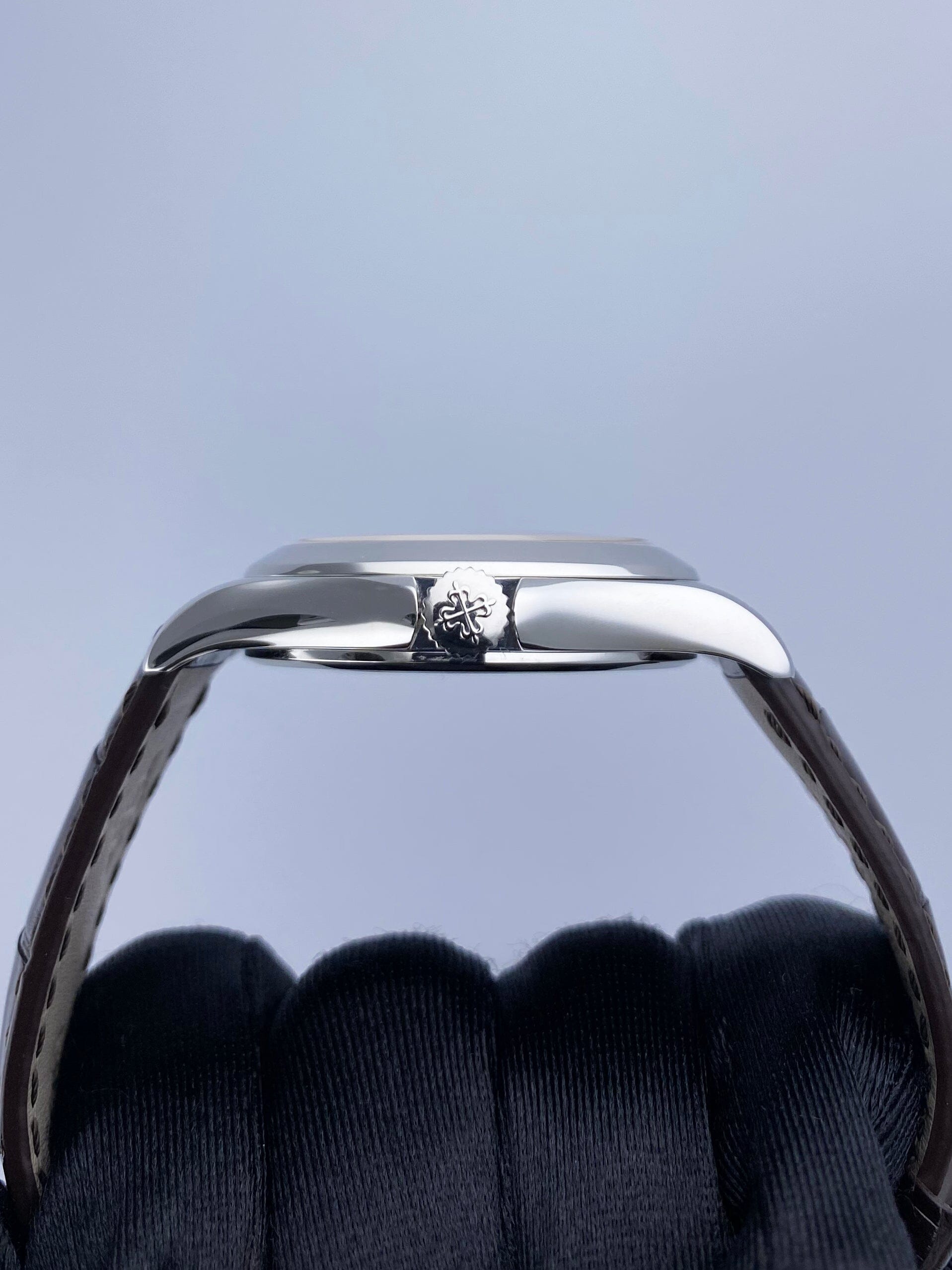 Patek Philippe Calatrava Travel Time 5134P Platinum Mens Watch