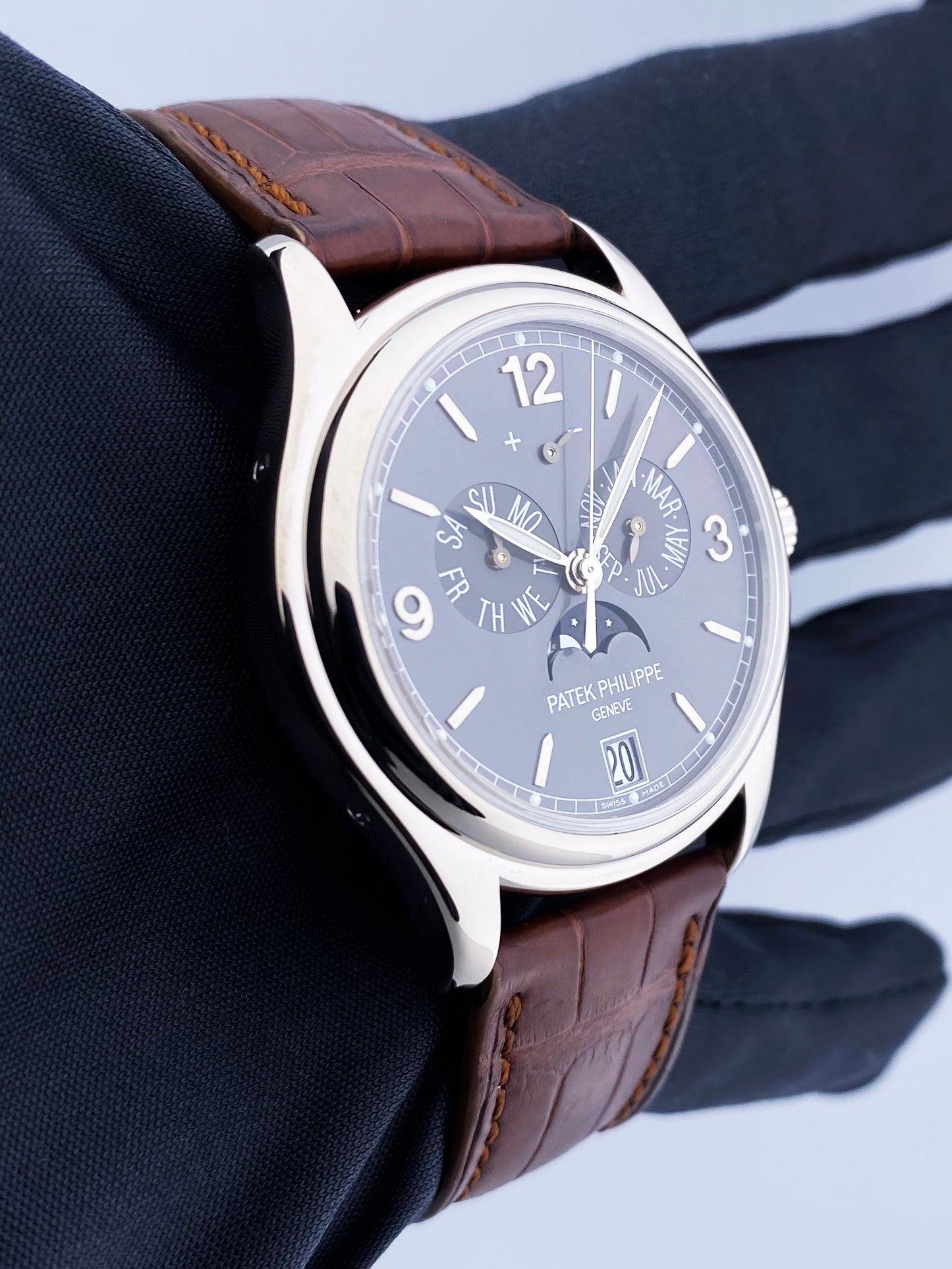 Patek Philippe Annual Calendar 5146G Mens Watch Box Papers - Virtual