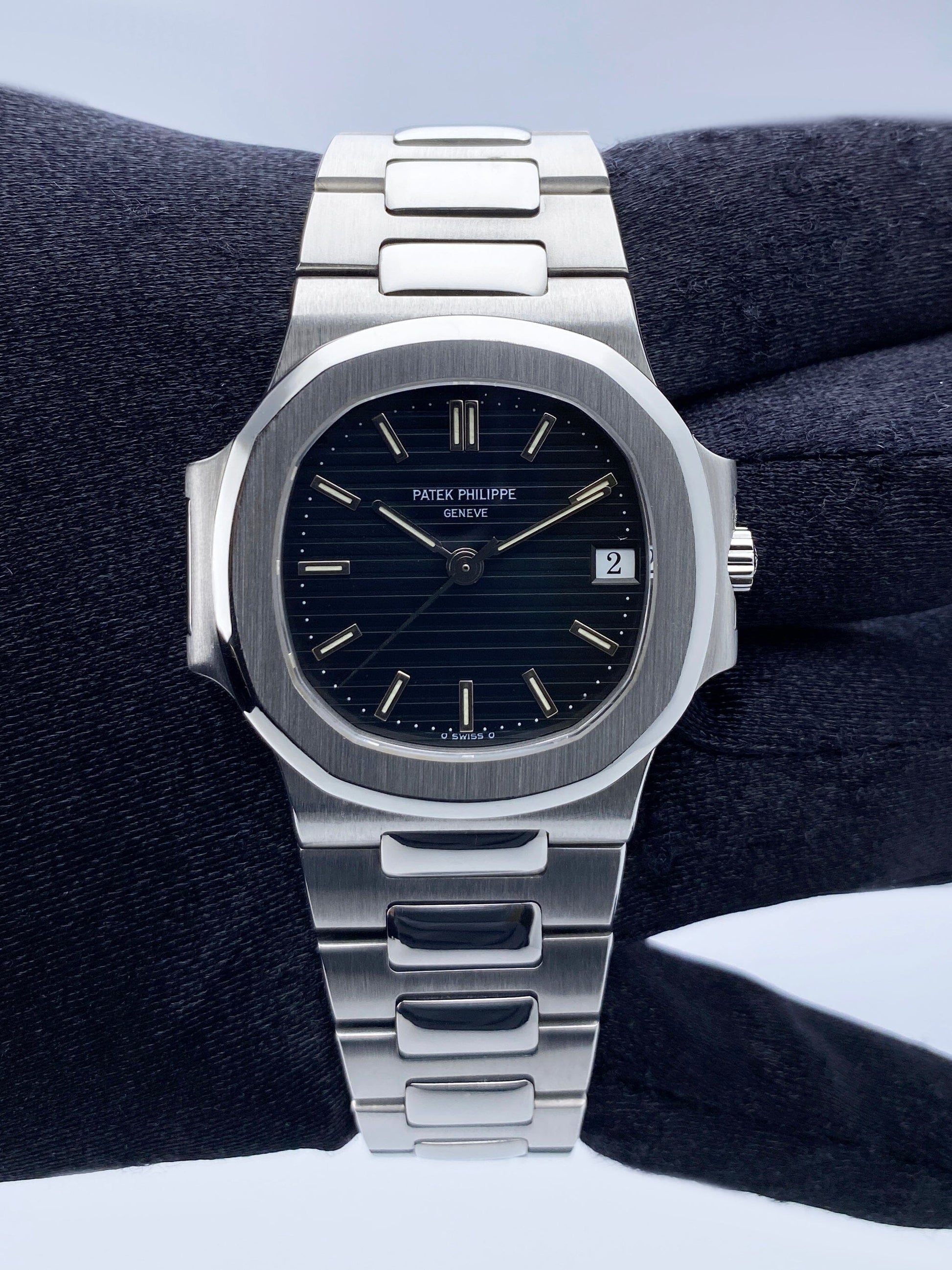 Patek Philippe Nautilus 3800/1 Blue Dial Mens Watch With Papers