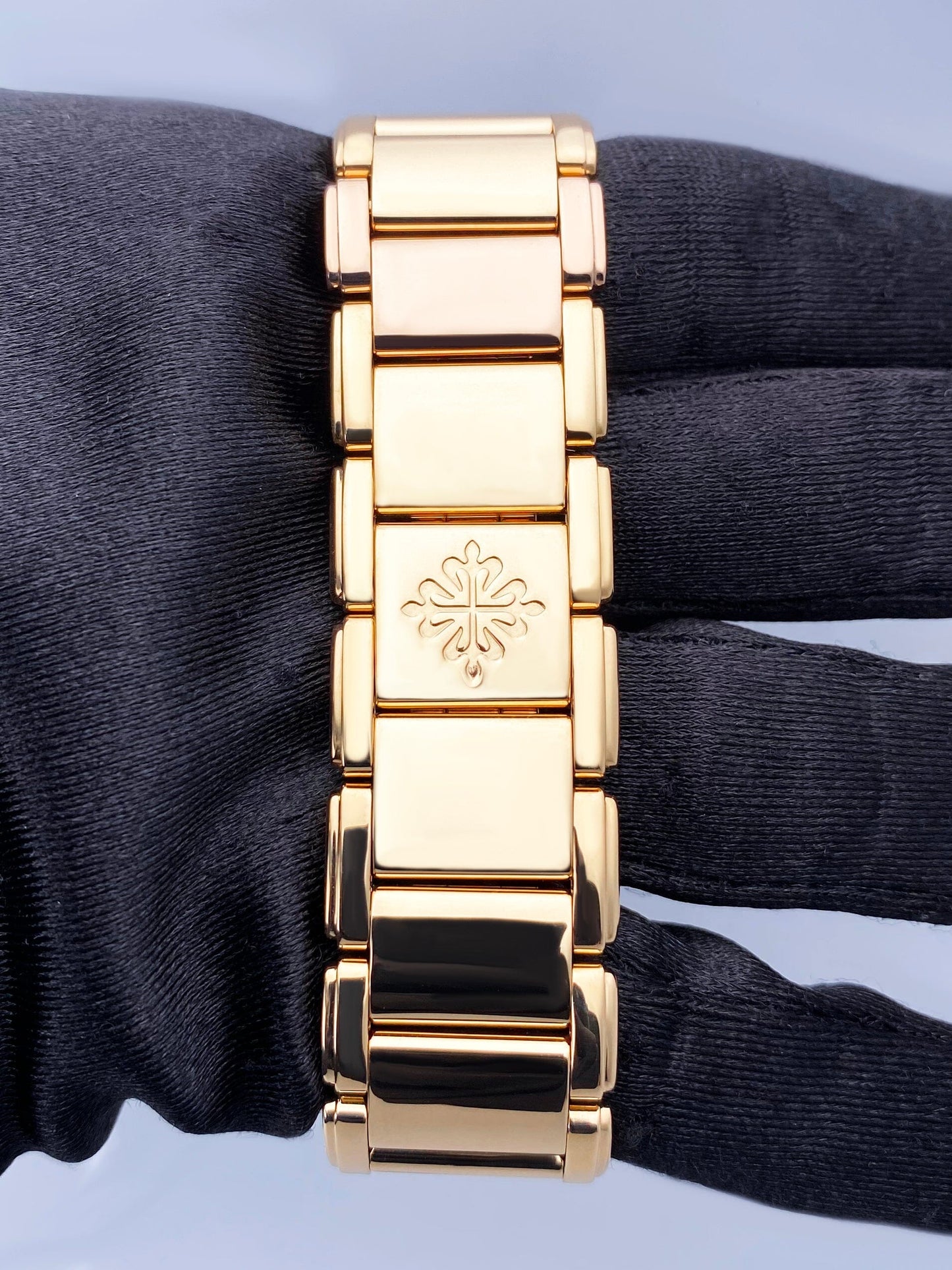 Patek Philippe Twenty-4 4908/11R White Dial Ladies Watch With Archives - Watches