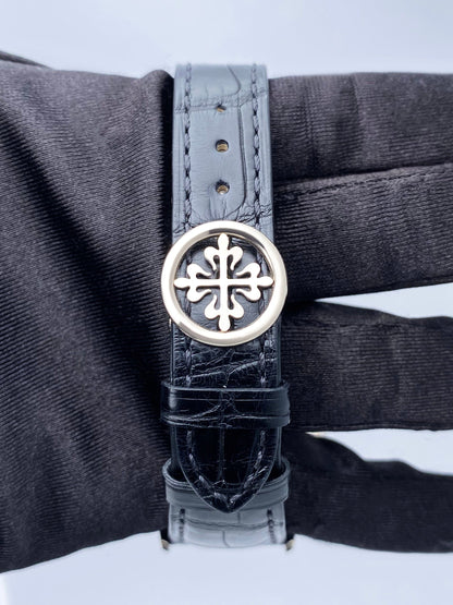 Patek Philippe World Time 5110G 18K White Gold Mens Watch With Archives - Watches