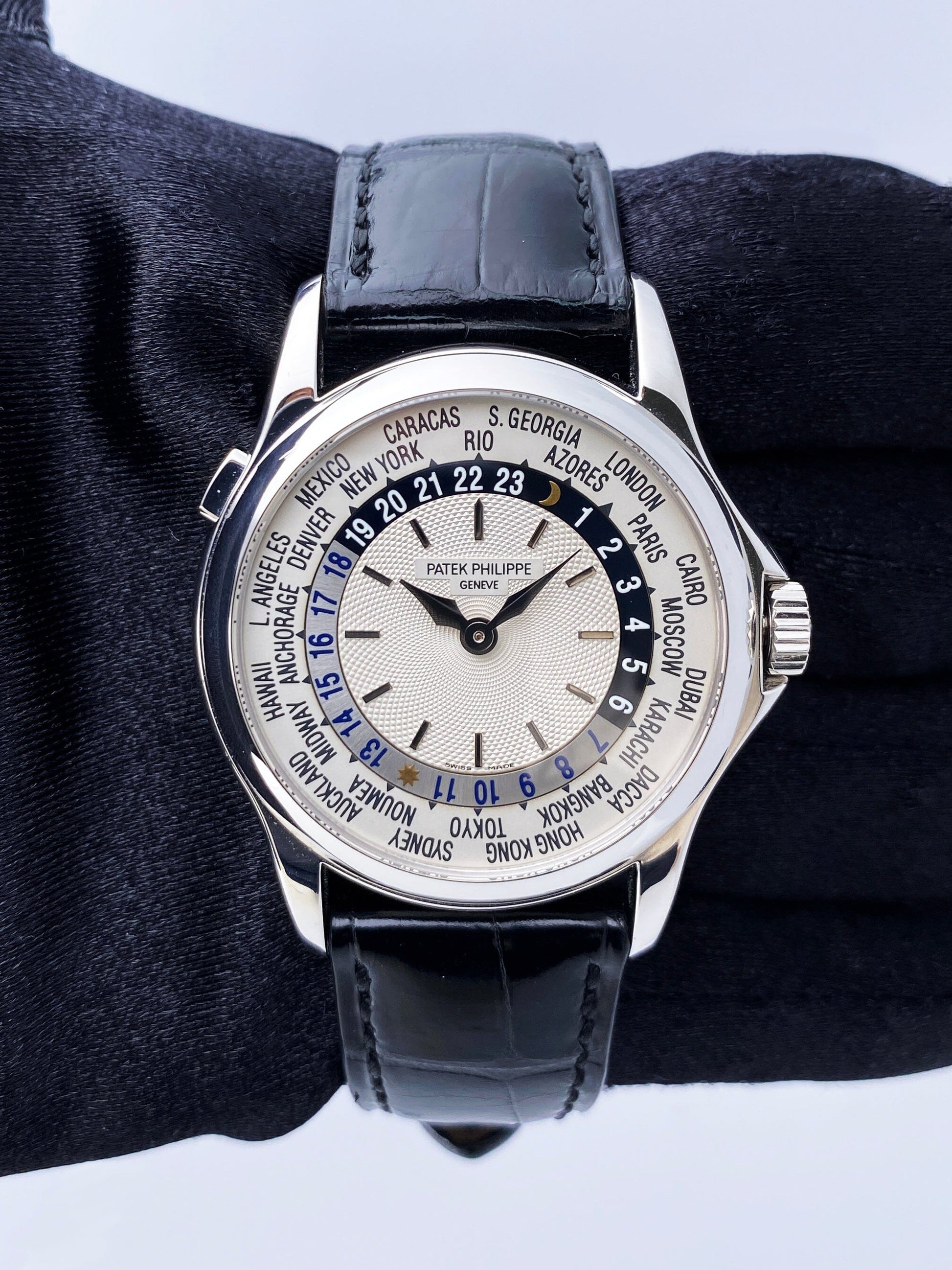 Patek Philippe World Time 5110G 18K White Gold Mens Watch With Papers