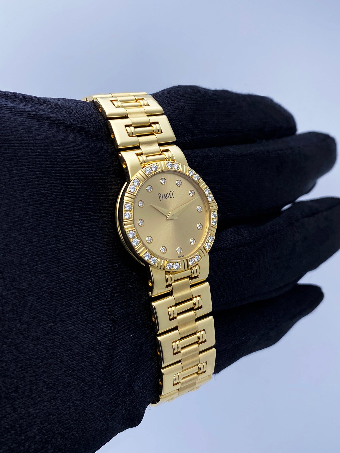 Piaget Dancer 80564 K81 Diamond Dial Ladies Watch - Wristwatch