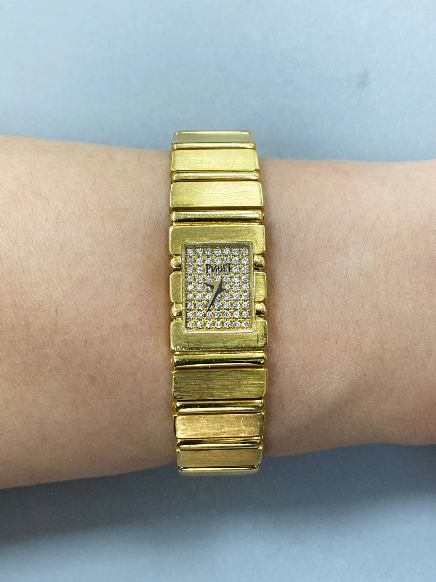 Piaget Quartz 15201C701 Diamond Dial 18K Yellow Gold Ladies Watch - Virtual