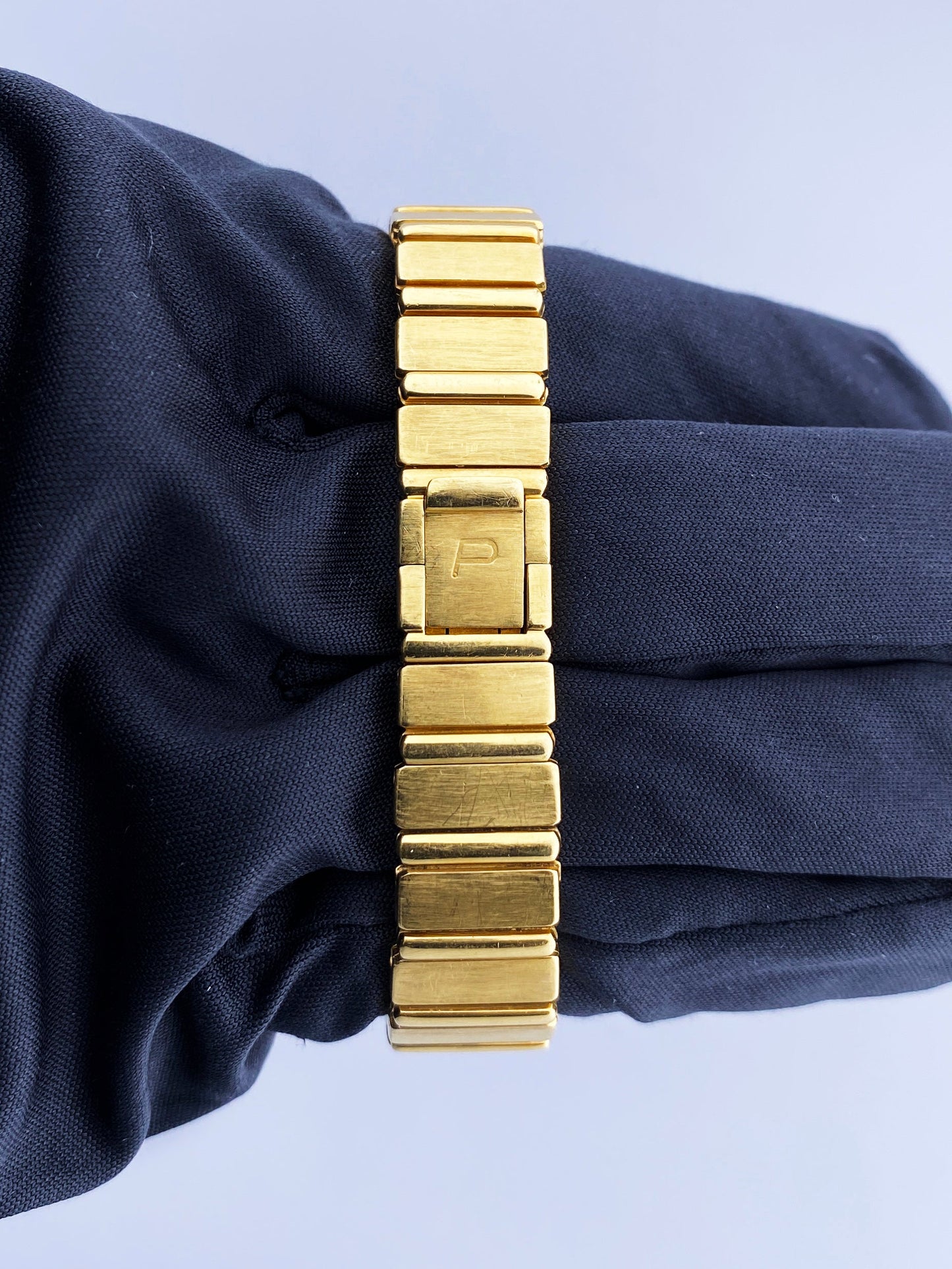 Piaget Quartz 15201C701 Diamond Dial 18K Yellow Gold Ladies Watch - Virtual