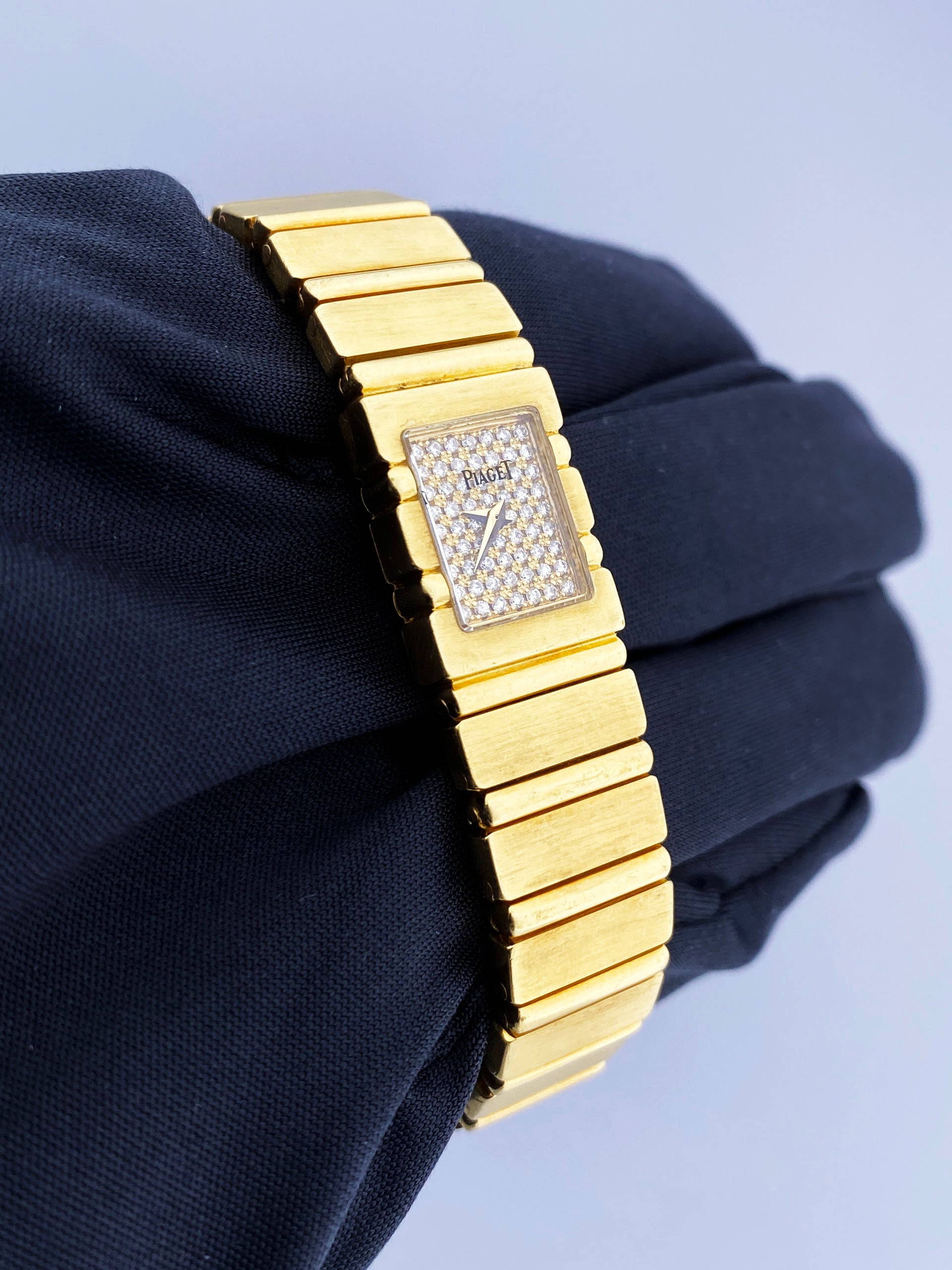 Piaget Quartz 15201C701 Diamond Dial 18K Yellow Gold Ladies Watch - Virtual