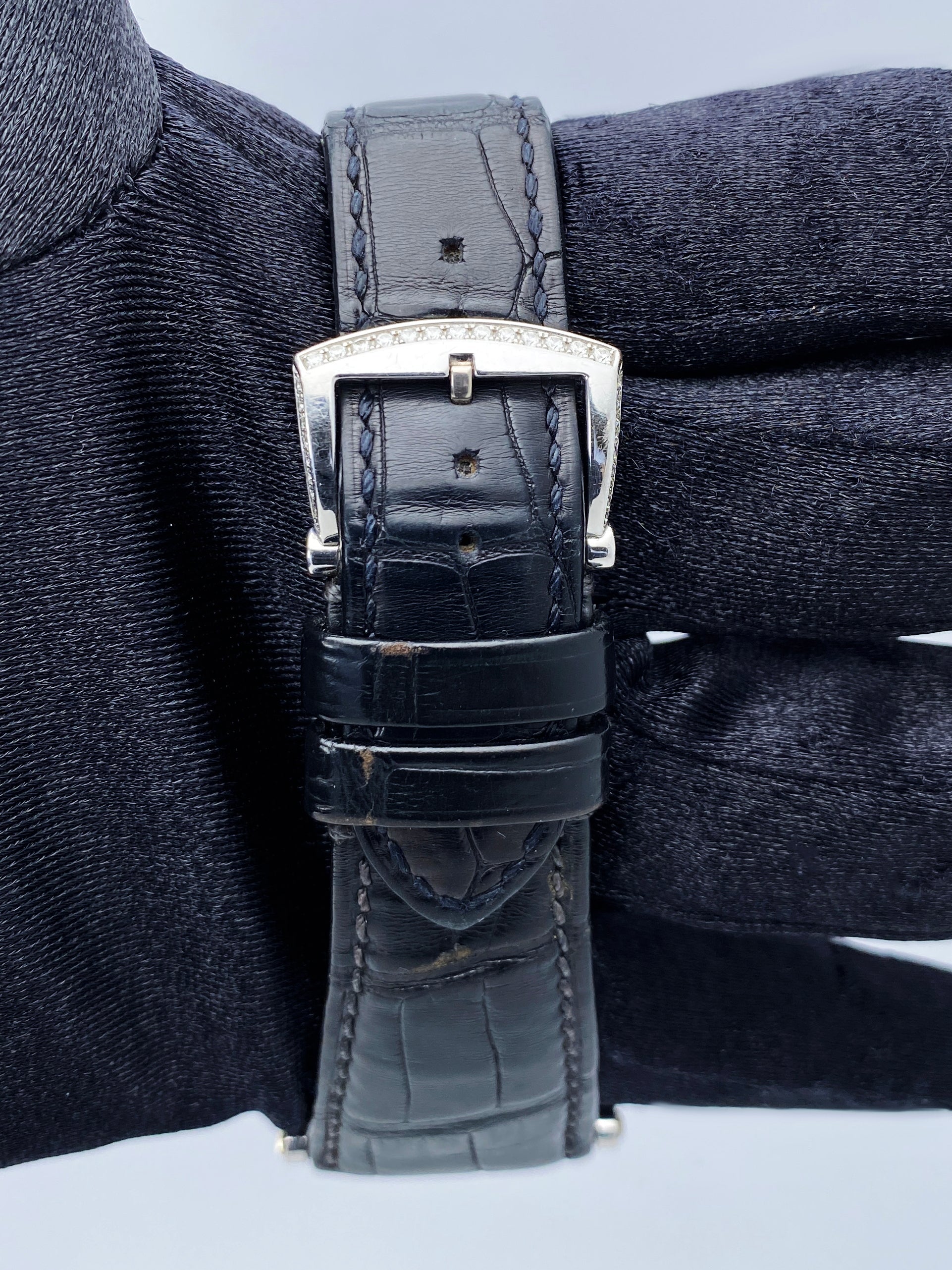 Roger Dubuis Horloger Genevois 18K White Gold Mens Watch Limited - Wristwatch