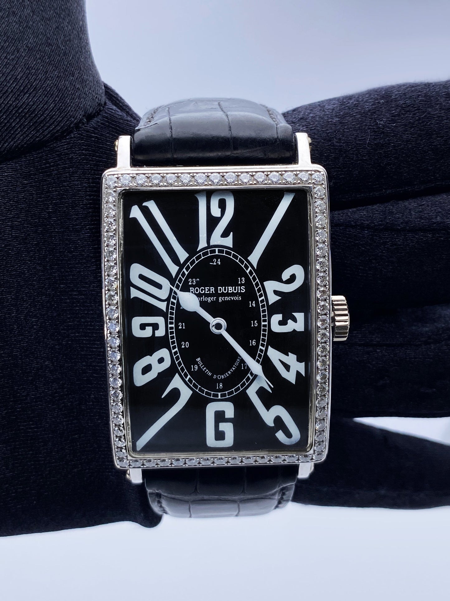 Roger Dubuis Horloger Genevois 18K White Gold Mens Watch Limited - Wristwatch