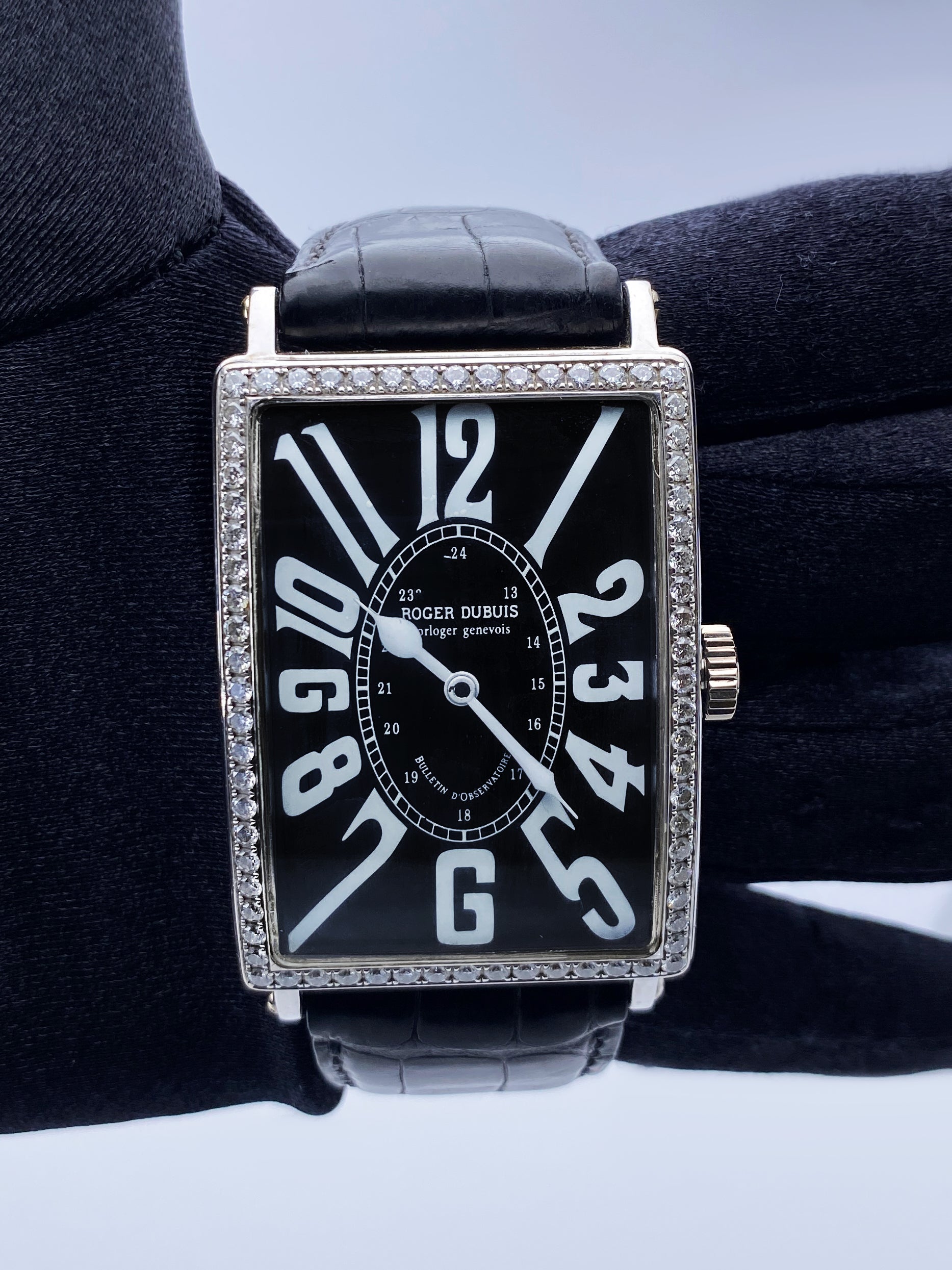 Roger Dubuis Horloger Genevois 18K White Gold Mens Watch Limited - Wristwatch