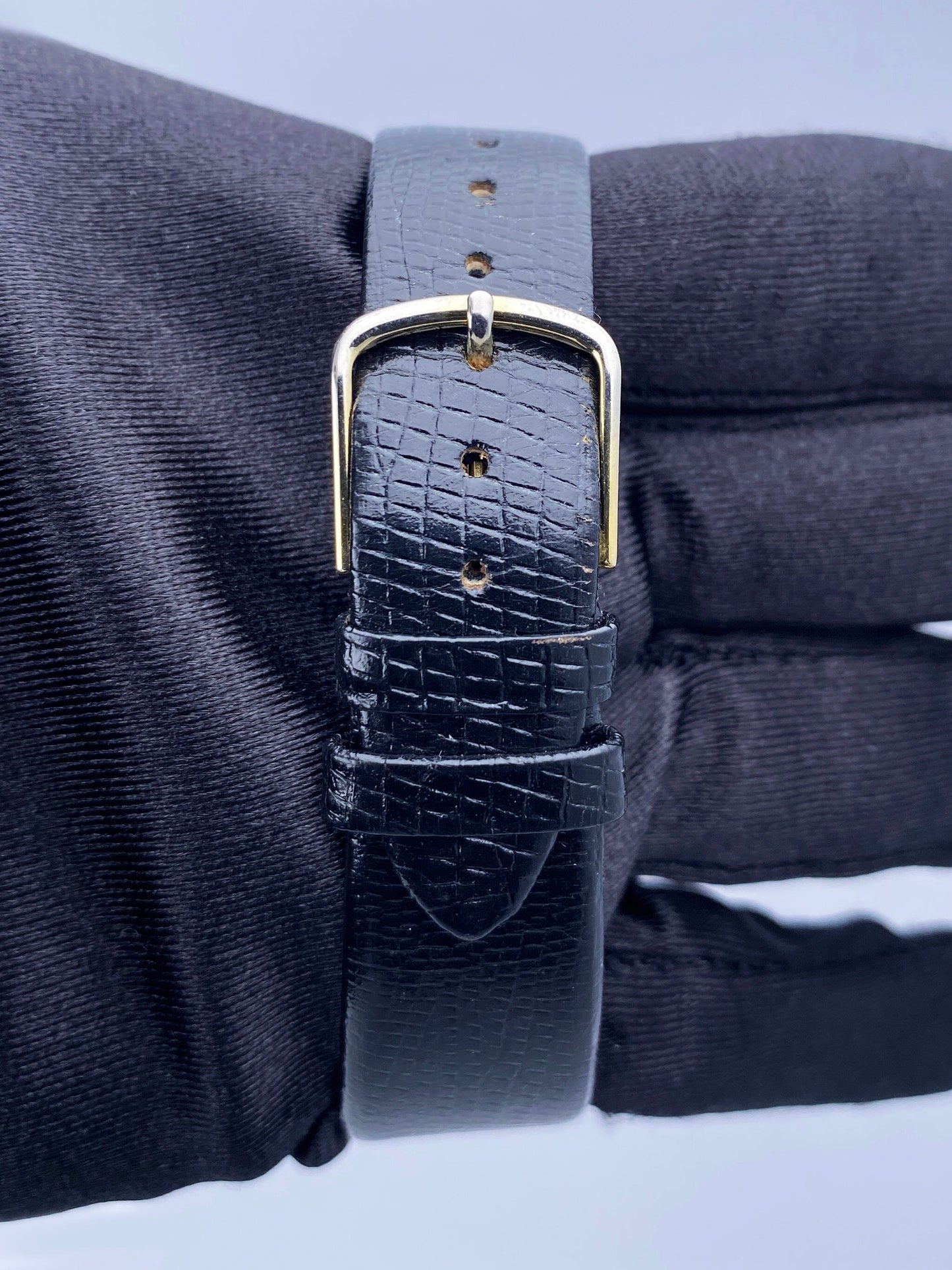 Rolex Cellini 3805 Champagne Dial 18K Yellow Gold Mens Watch
