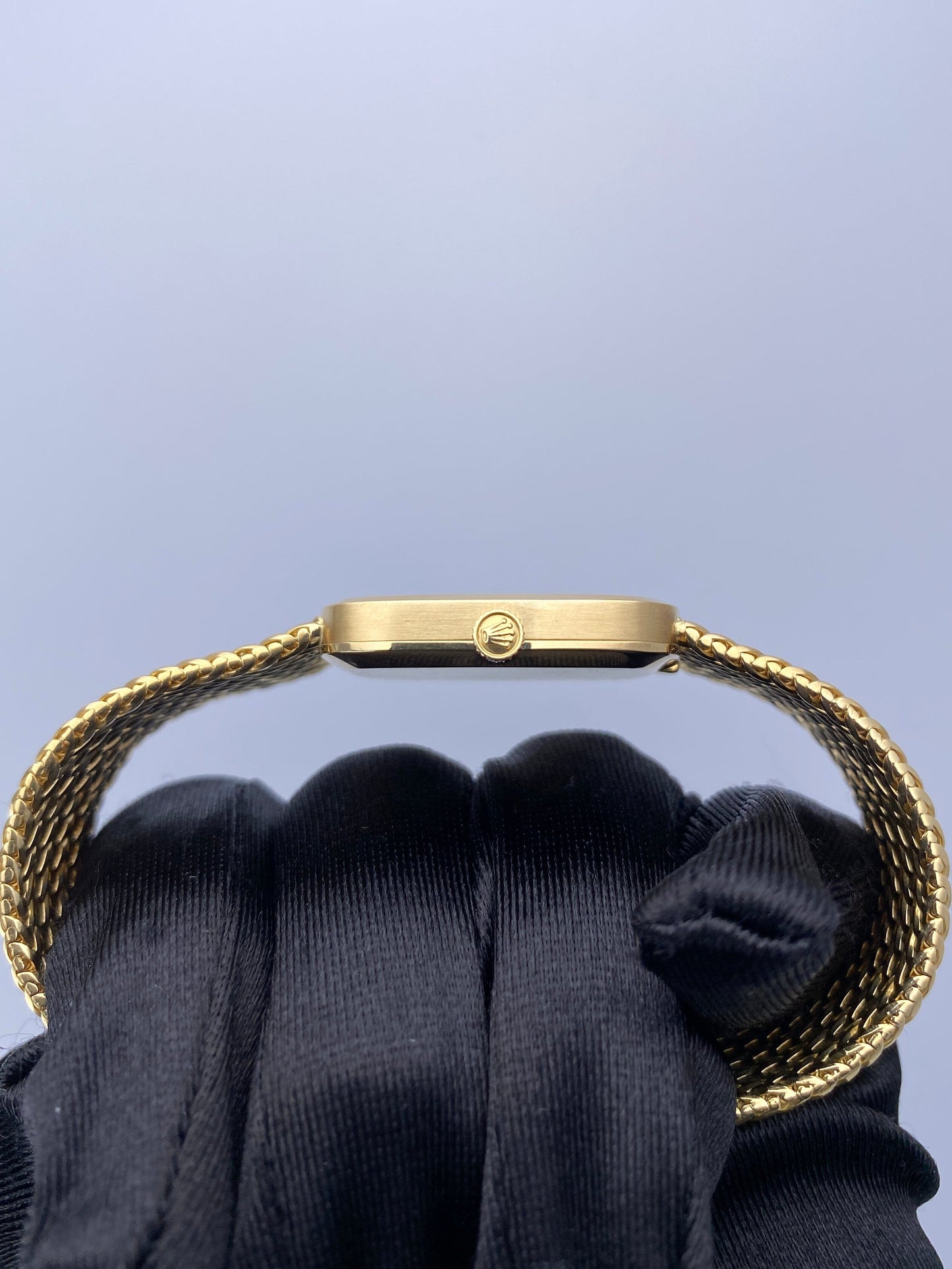 Rolex Cellini 4311 Champagne Dial 18K Yellow Gold Watch Box Papers