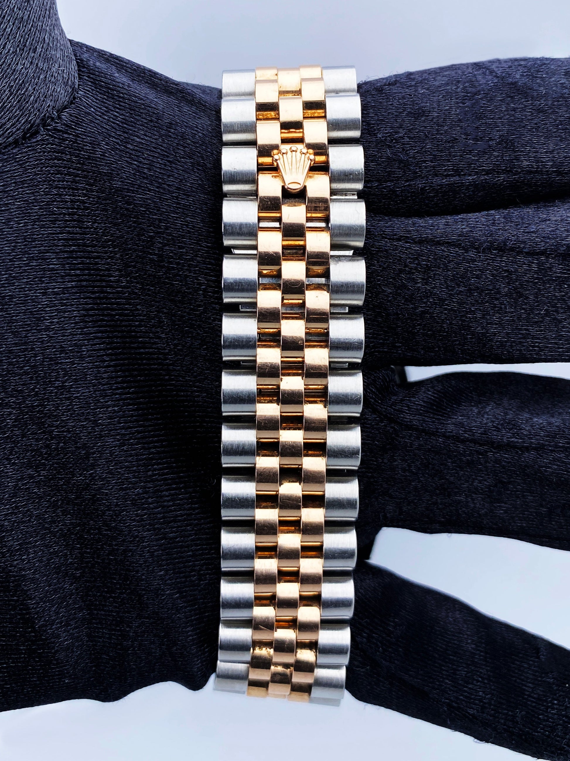 Rolex Datejust 116231 Diamond Silver Dial Mens Watch - Wristwatch