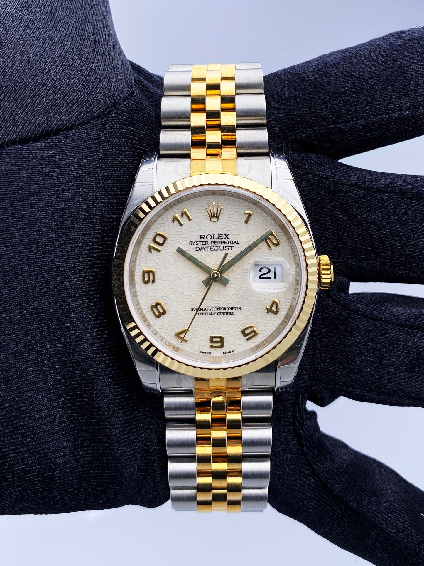 Rolex Datejust 116233 Ivory Anniversary Dial Mens Watch Box Papers