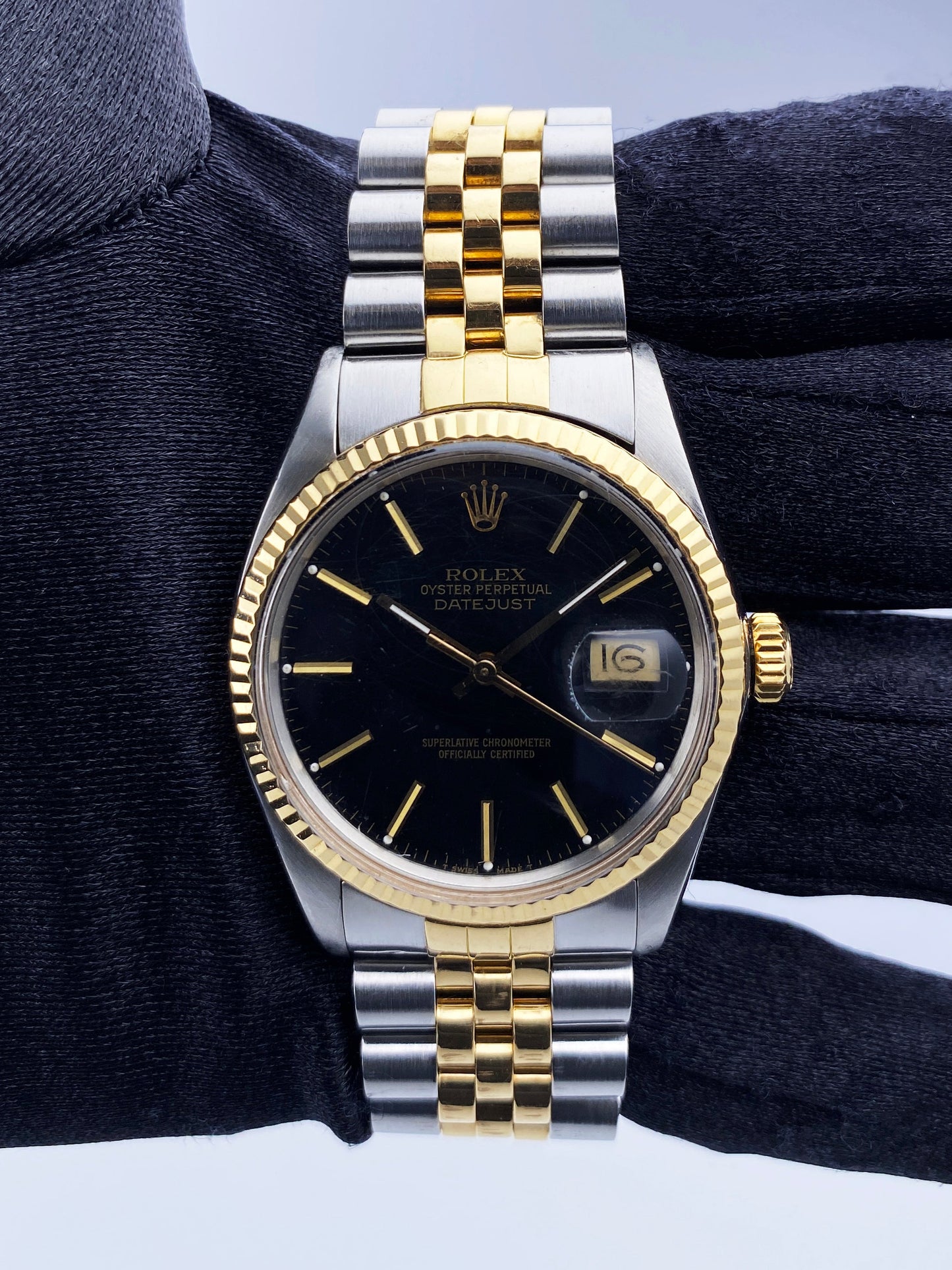 Rolex Datejust 16013 Black Dial Mens Watch Box Papers