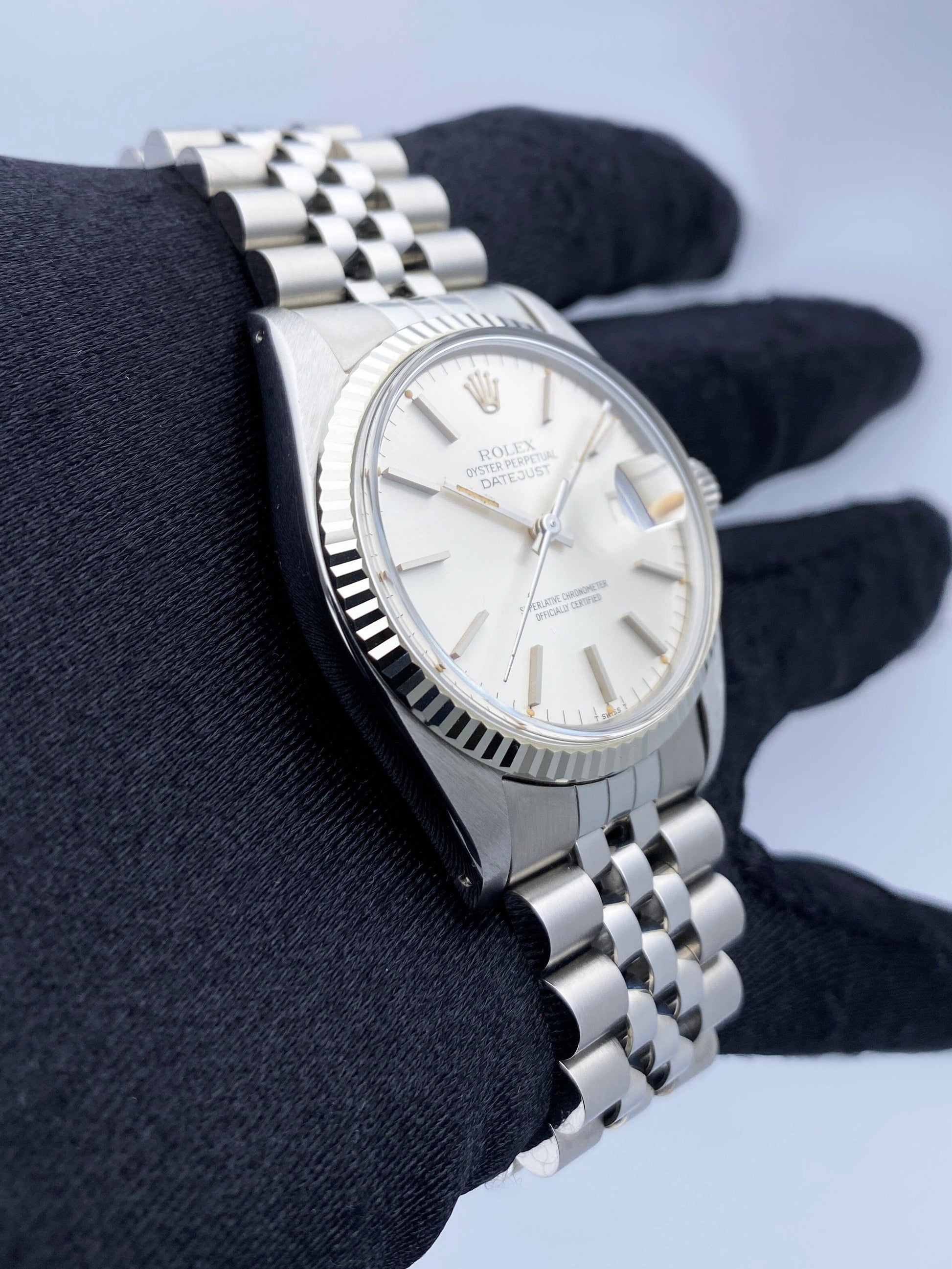 Rolex Datejust 16014 Silver Dial Mens Watch Box Papers