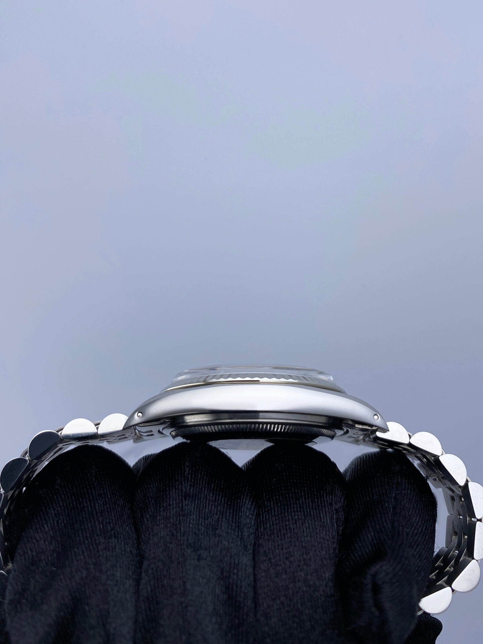 Rolex Datejust 16014 Silver Dial Mens Watch Box Papers