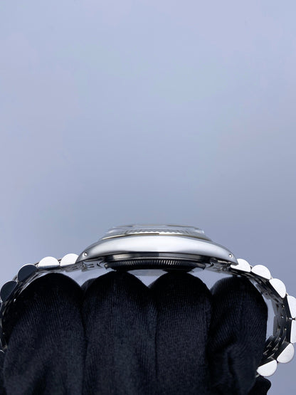 Rolex Datejust 16014 Silver Dial Mens Watch Box Papers