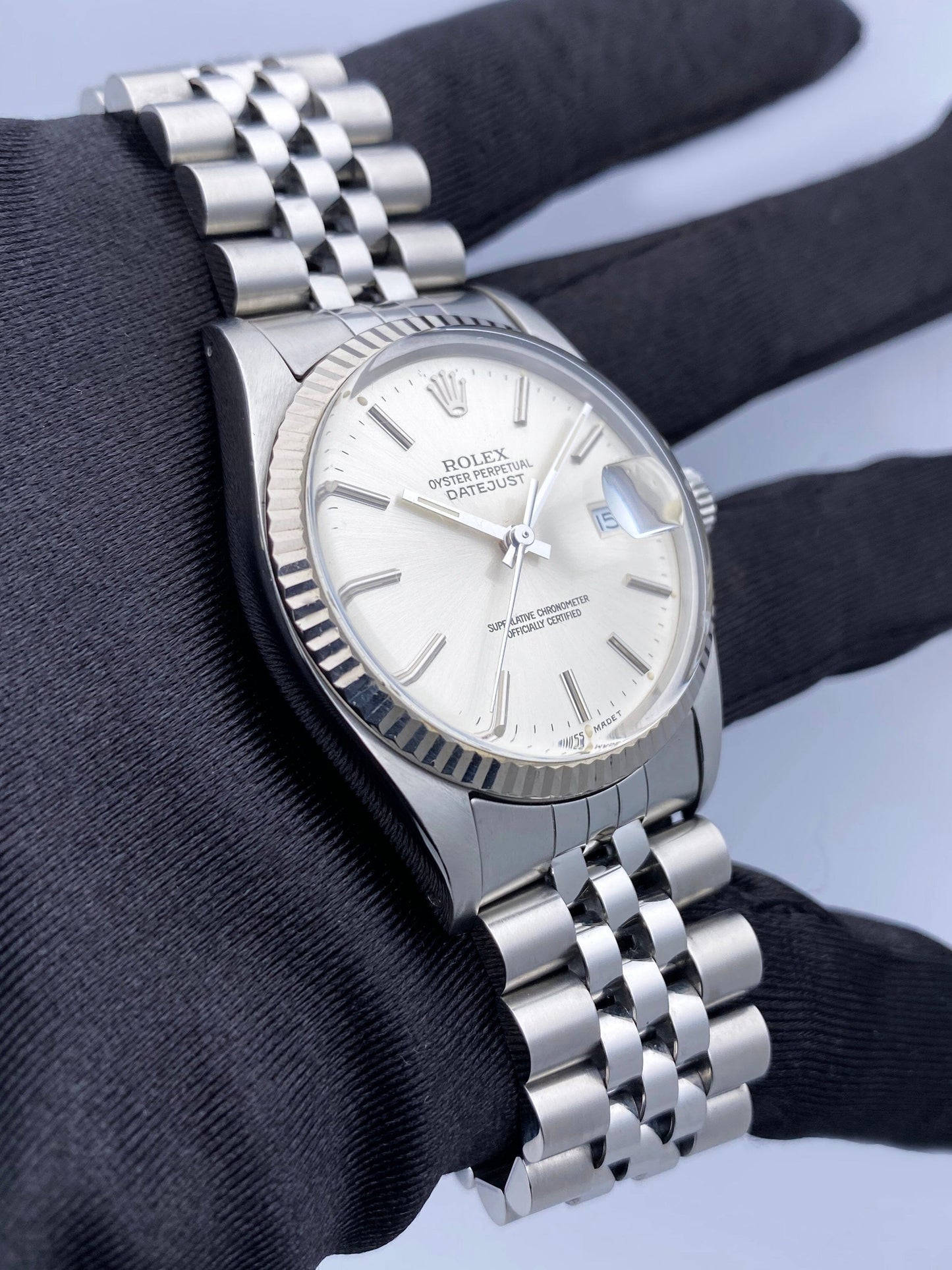 Rolex Datejust 16014 Silver Dial Mens Watch Box Papers