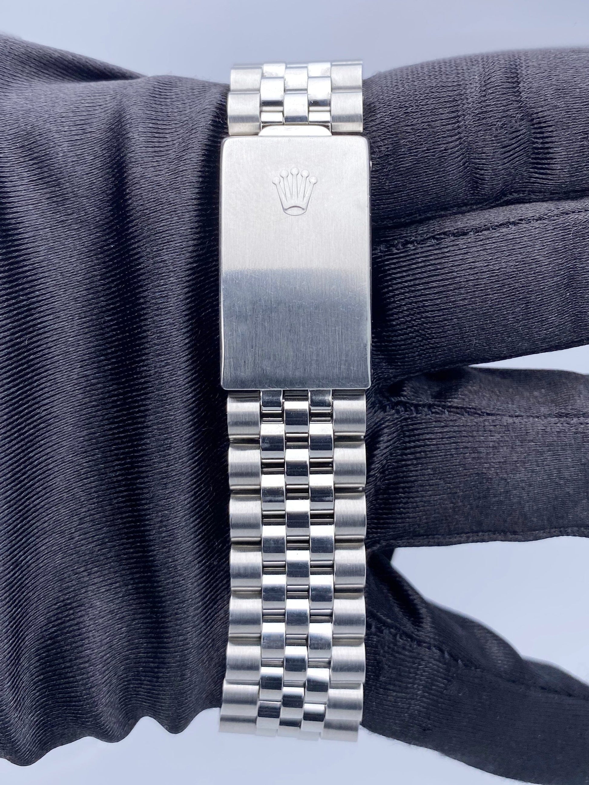 Rolex Datejust 16014 Silver Dial Stainless Steel Mens Watch