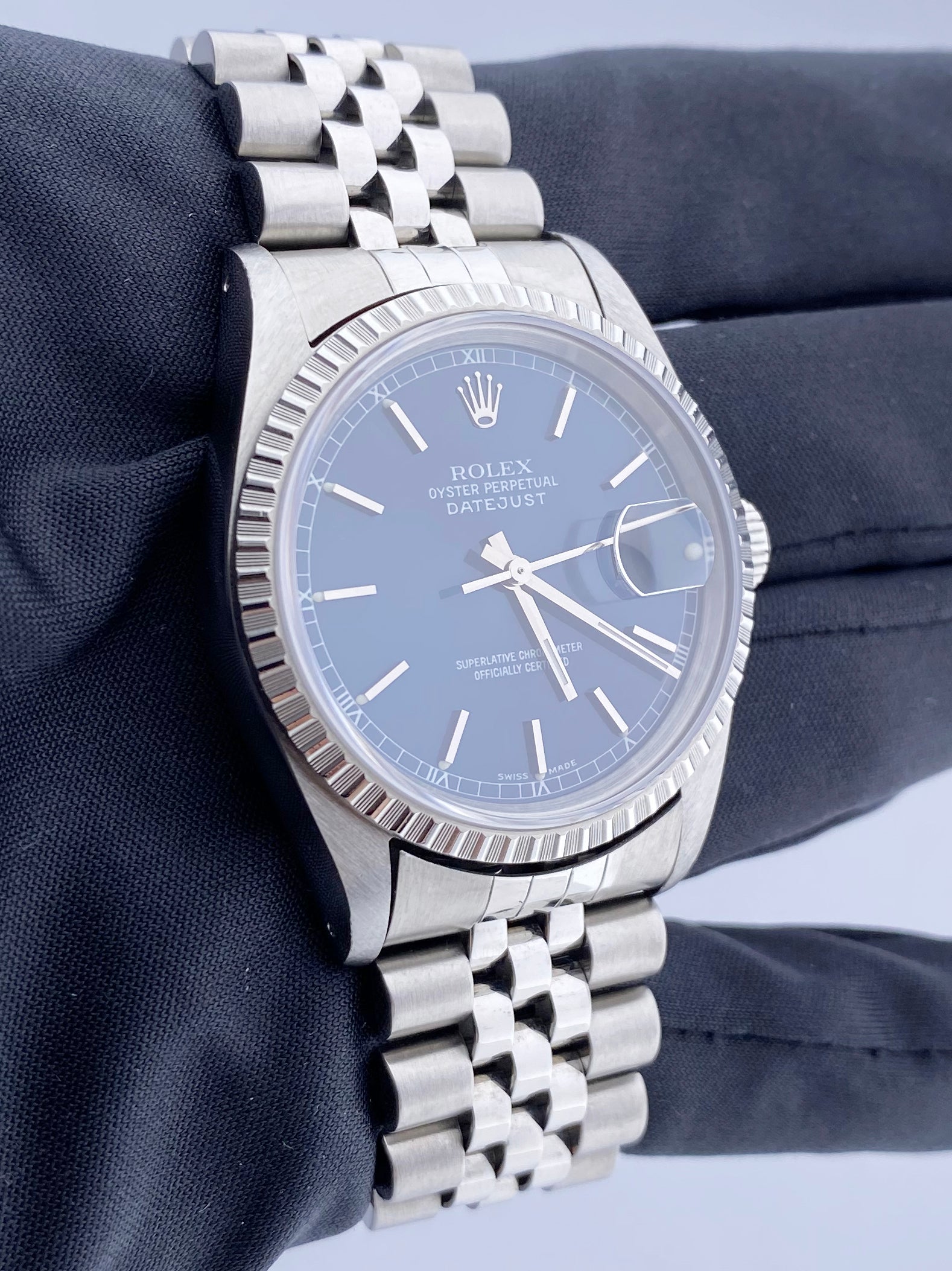 Rolex Datejust 16220 Men’s Watch - Wristwatch