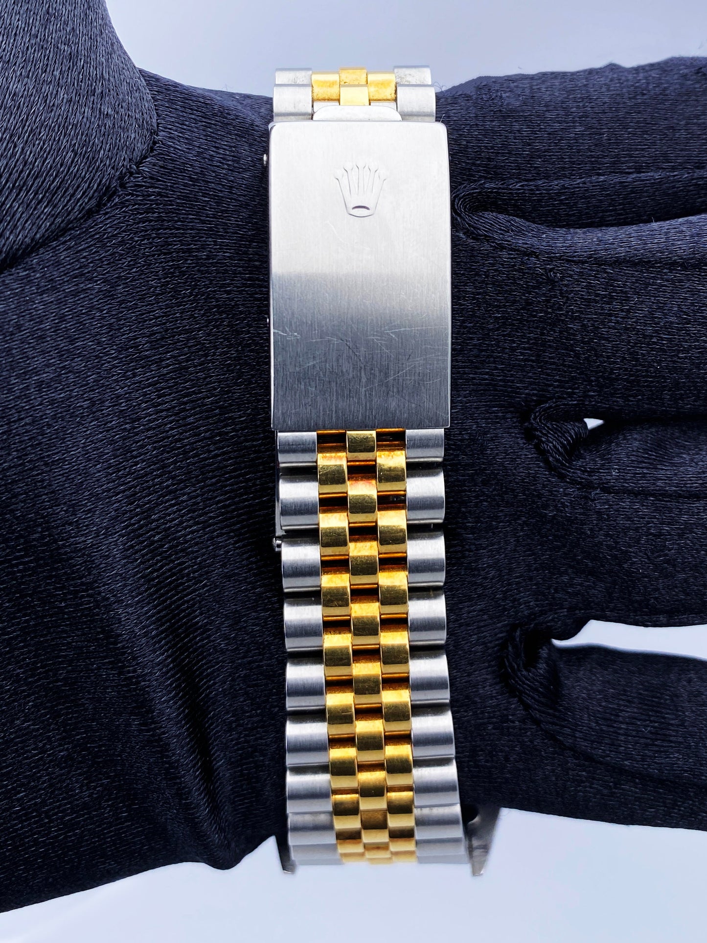 Rolex Datejust 16233 Champagne Dial Mens Watch - Wristwatch