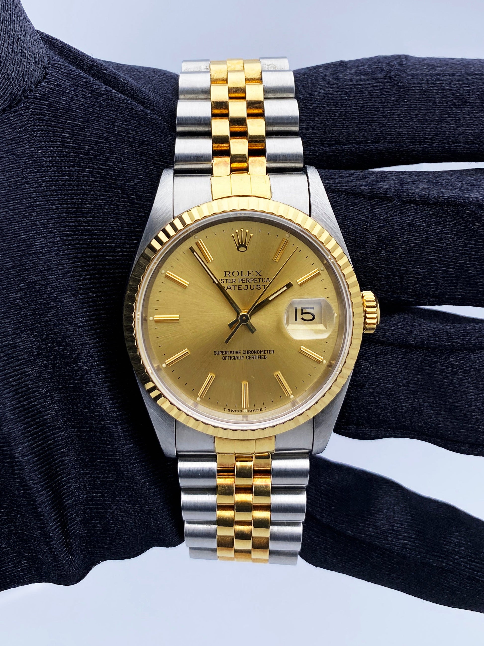 Rolex Datejust 16233 Champagne Dial Mens Watch - Wristwatch