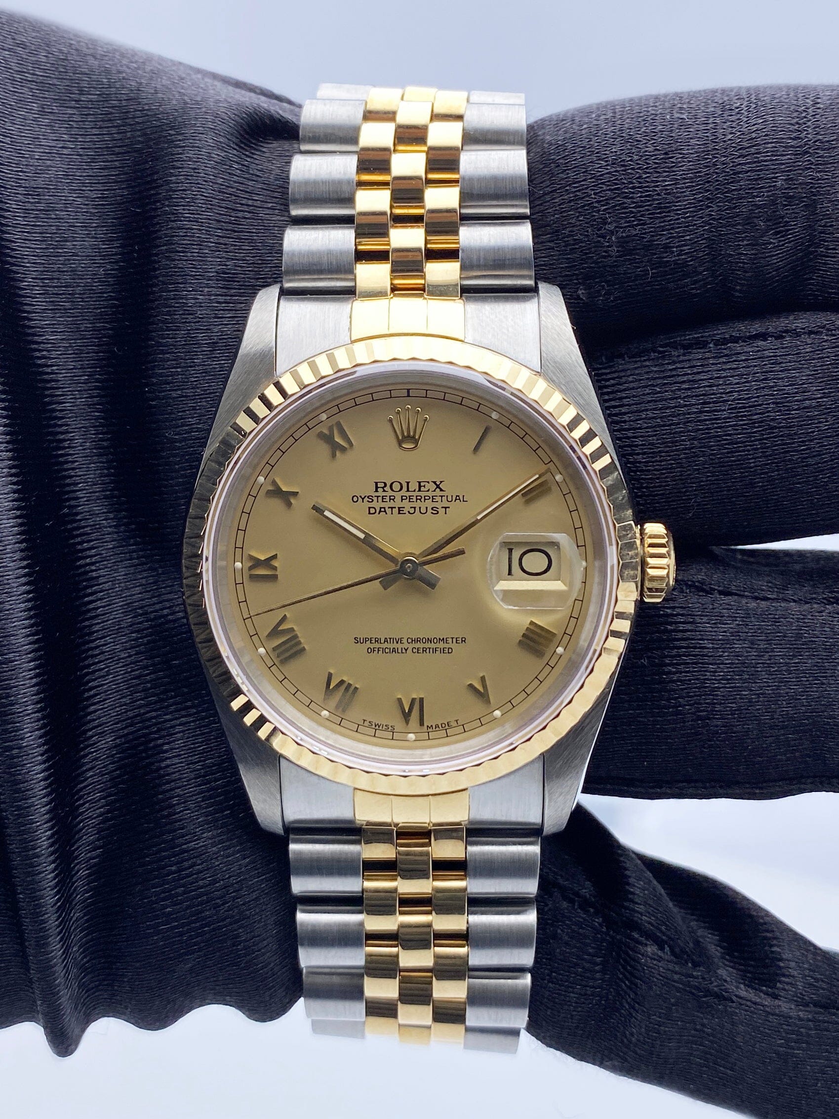 Rolex Datejust 16233 Champagne Dial Mens Watch - Watches
