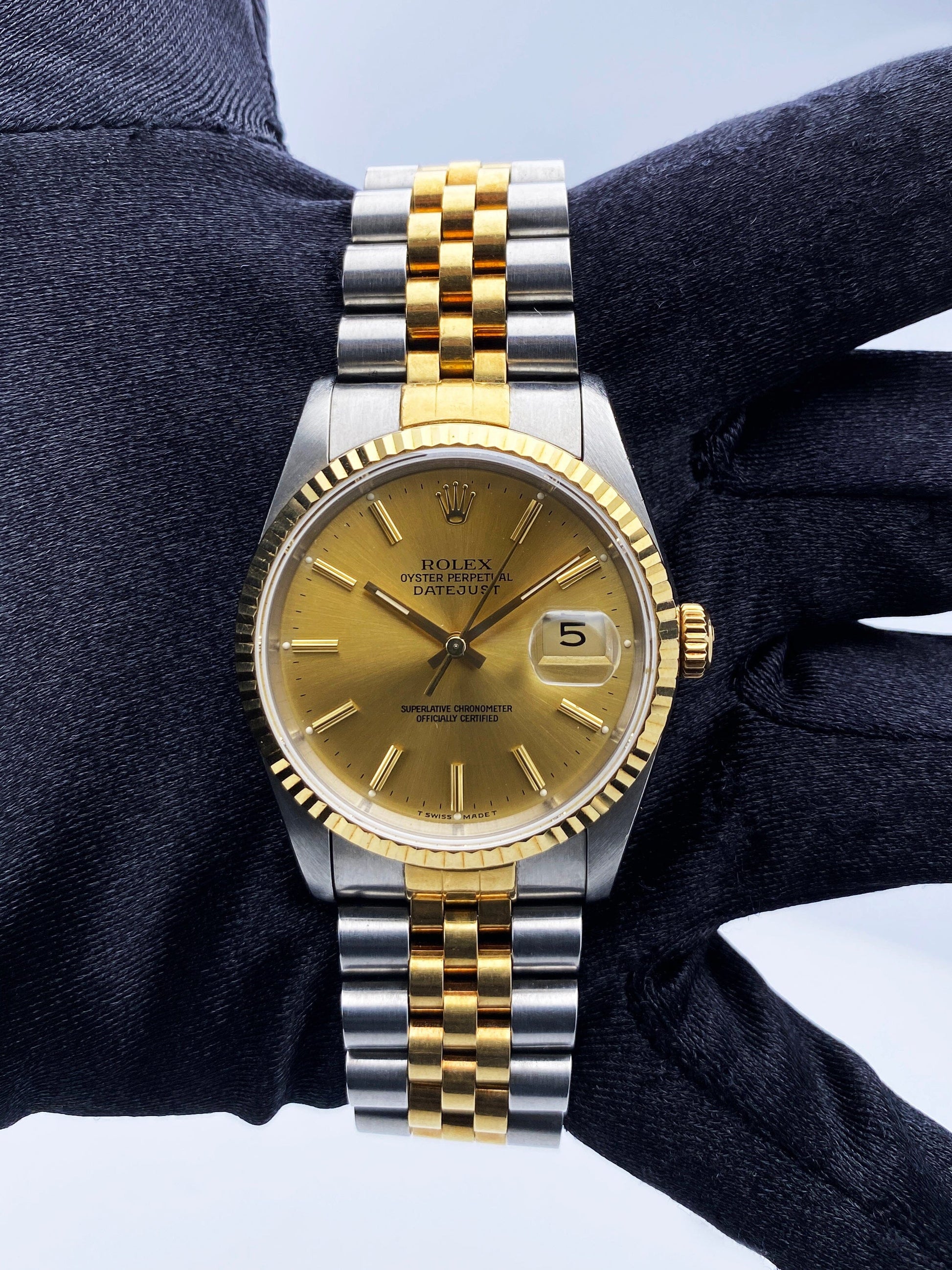 Rolex Datejust 16233 Champagne Dial Mens Watch Box Papers - Wristwatch