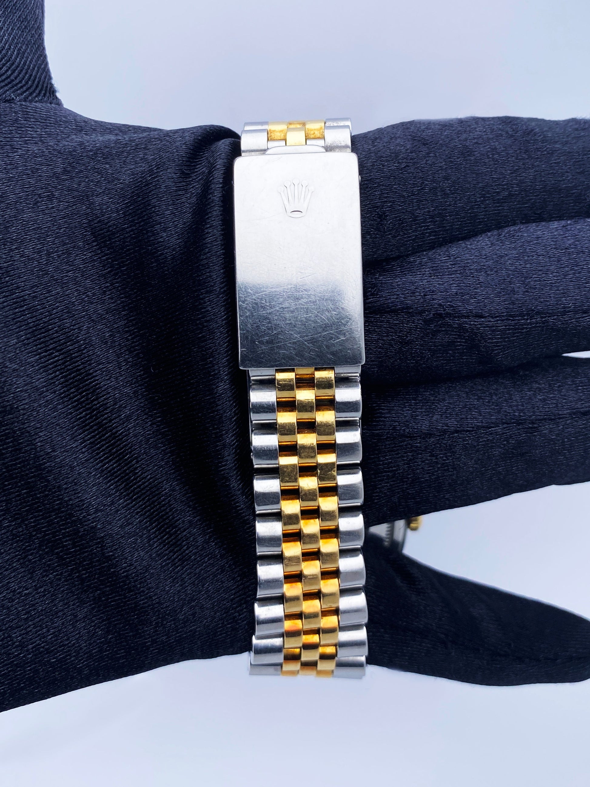 Rolex Datejust 16233 Champagne Linen Dial Mens Watch - Virtual