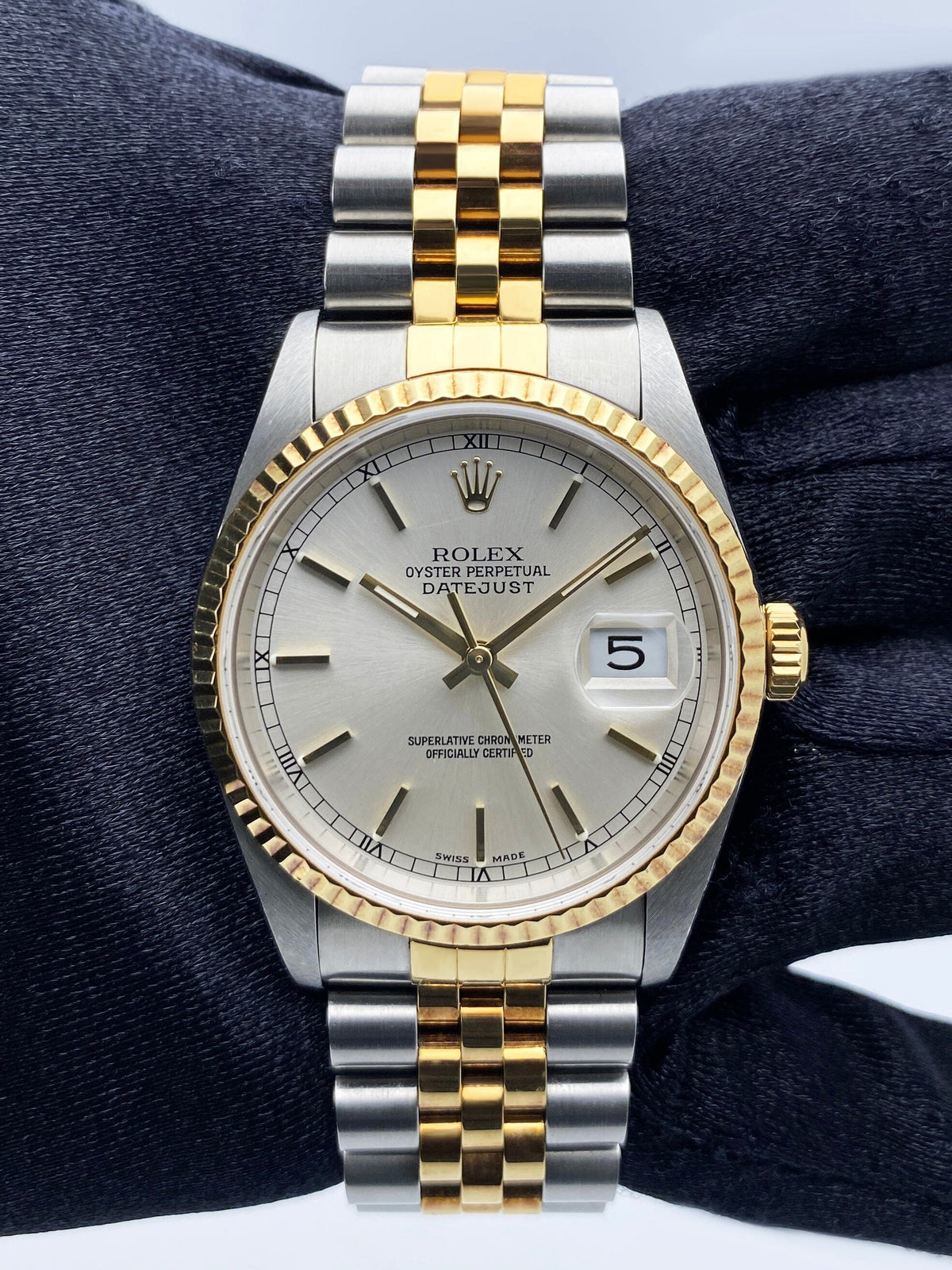 Rolex Datejust 16233 Silver Dial Mens Watch Box Papers - Wristwatch
