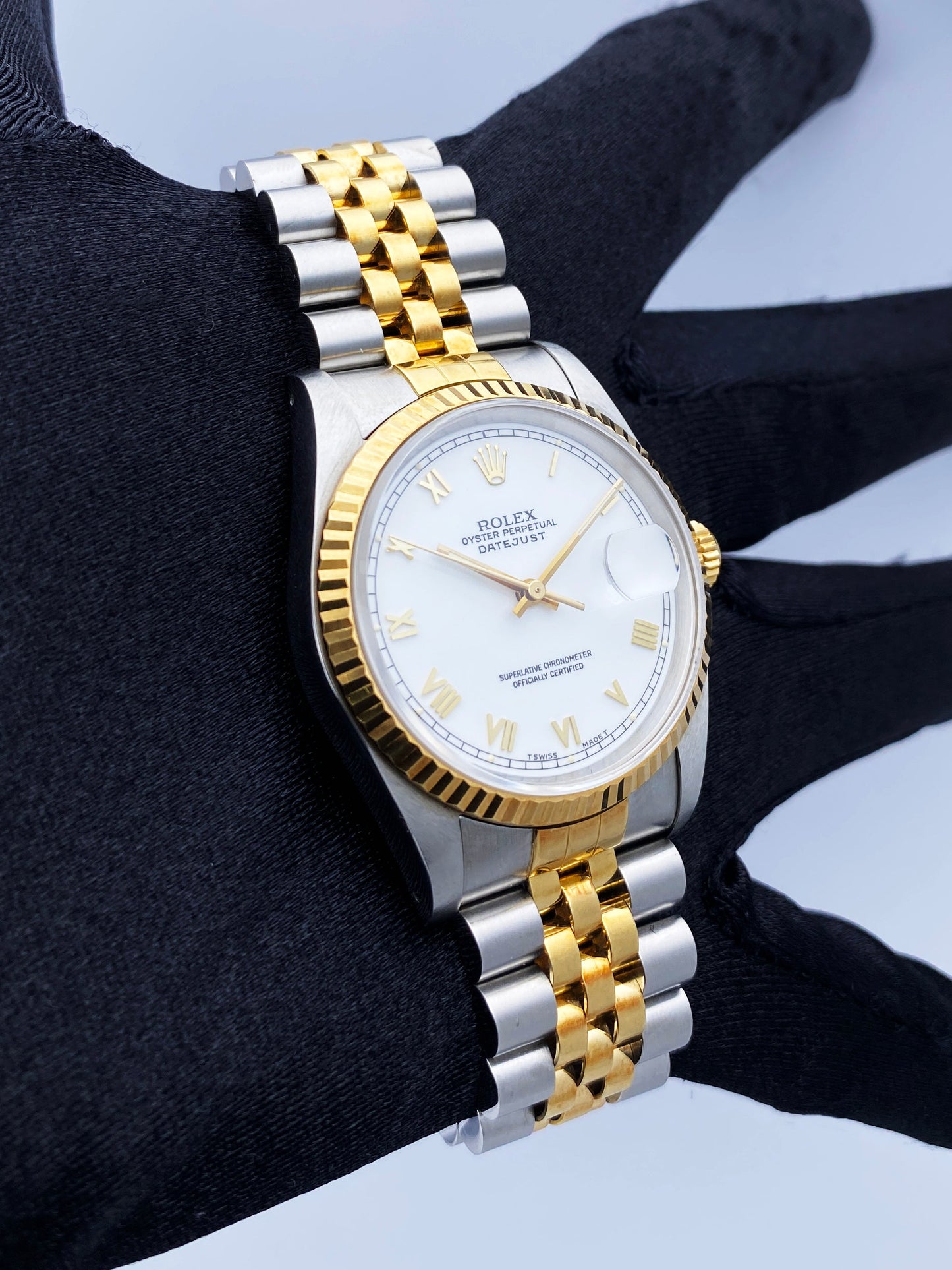 Rolex Datejust 16233 White Dial Two Tone Mens Watch - Wristwatch